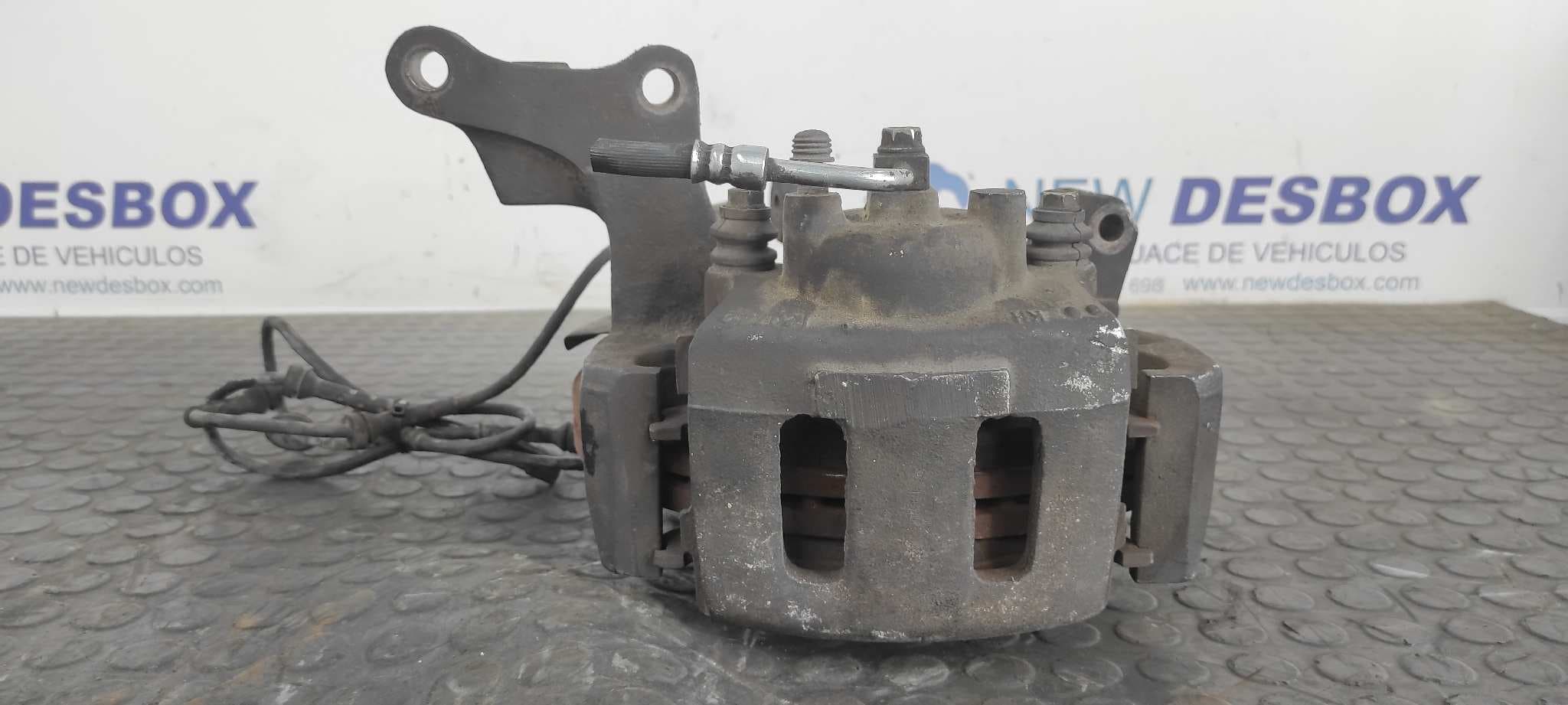 Recambio de MANGUETA DELANTERA DERECHA para KIA CARNIVAL J3 referencia OEM IAM    - AZUL 4