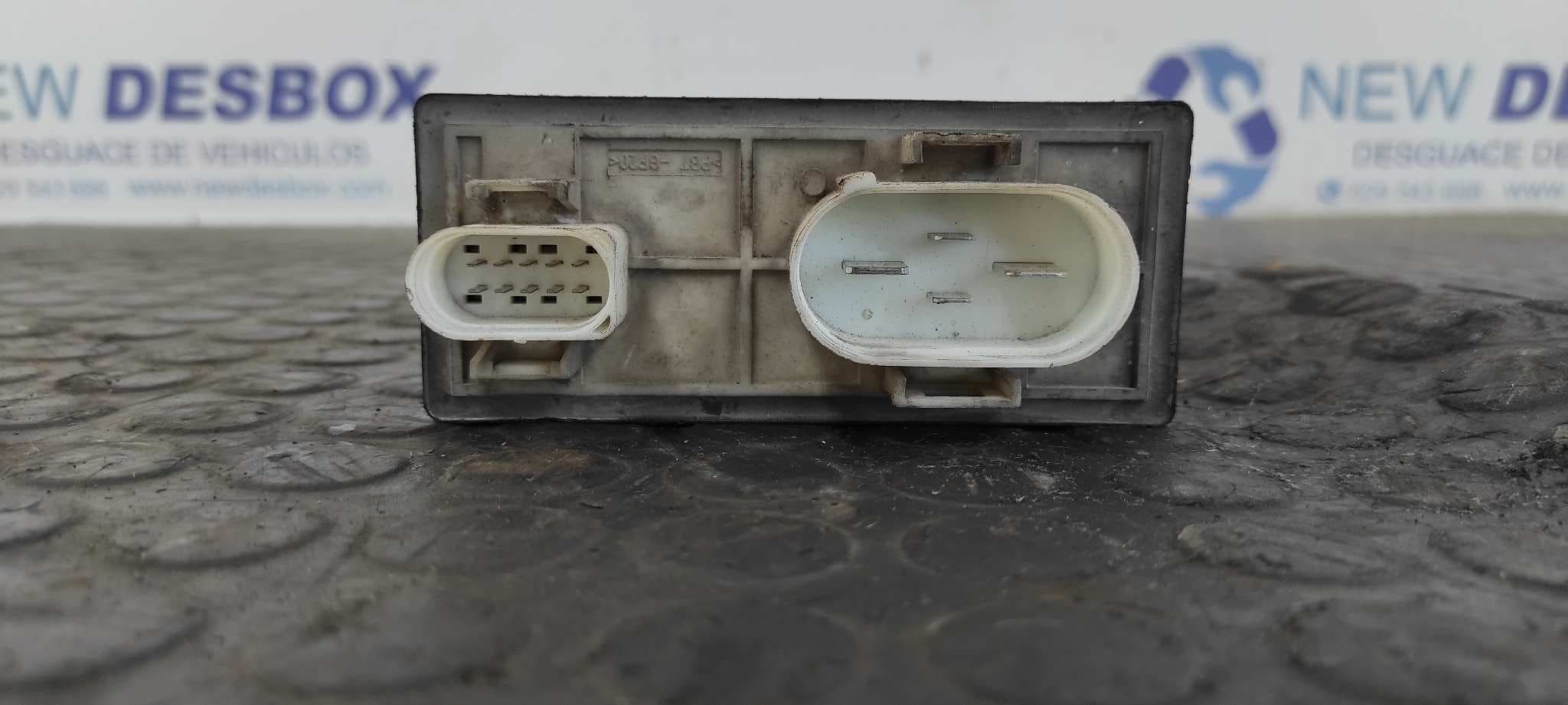 Recambio de CAJA PRECALENTAMIENTO para SEAT TOLEDO (1M2) 1.9 TDI AHF referencia OEM IAM 1J0919506H   - VERDE 2