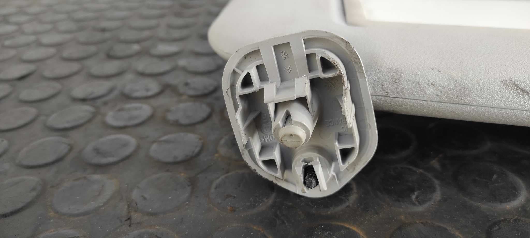 Recambio de PARASOL DERECHO para CITROEN XSARA PICASSO 1.6 16V Exclusive NFV referencia OEM IAM    - BLANCO 3