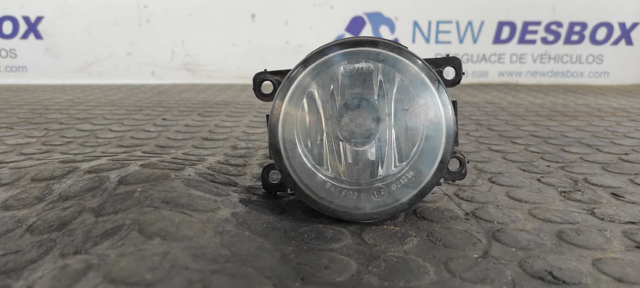 Recambio de FARO ANTINIEBLA IZQUIERDO para CITROEN XSARA PICASSO 1.6 16V CAT (NFU / TU5JP4) referencia OEM IAM 9650001680