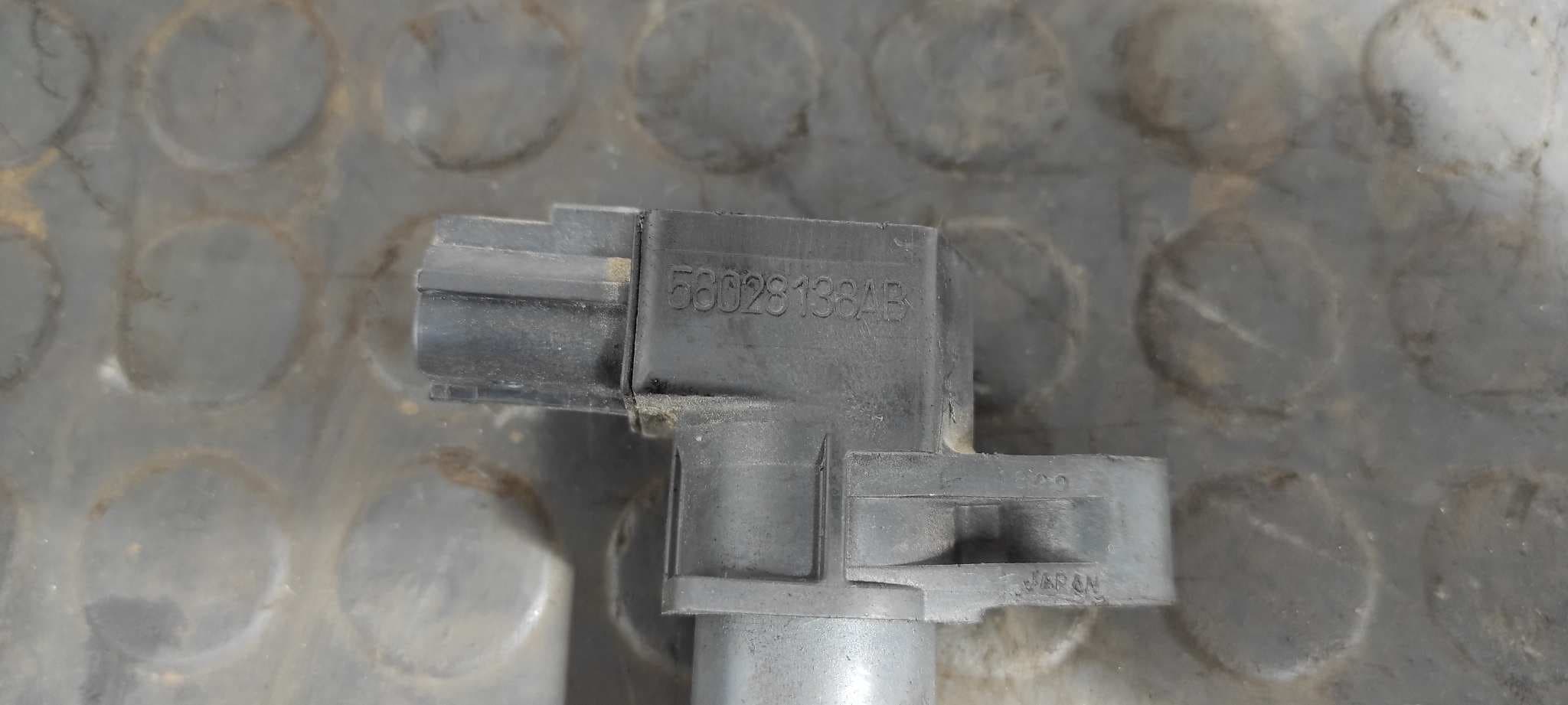 Recambio de BOBINA ENCENDIDO para CHRYSLER JEEP GR.CHEROKEE (WJ/WG) 4.7 V8 CAT EVA referencia OEM IAM 56028138AB   - AZUL 2