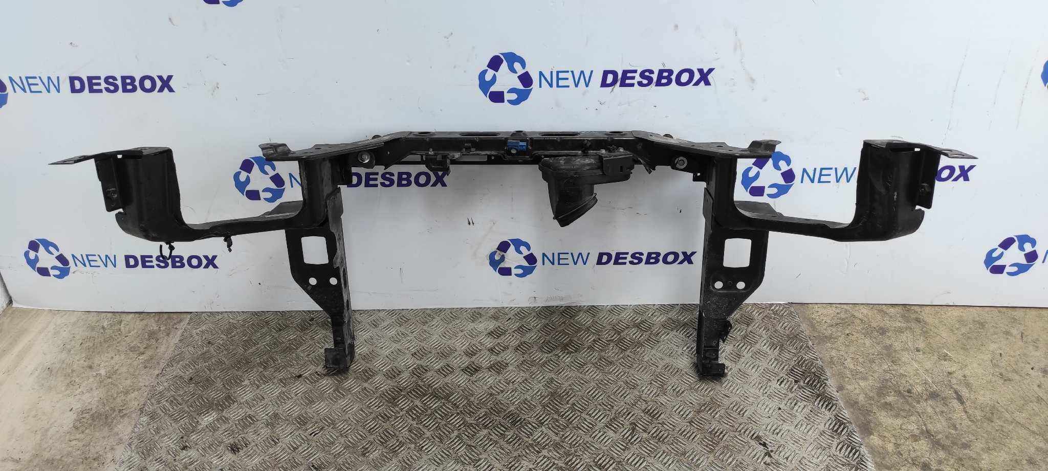 Recambio de PANEL FRONTAL para FIAT BRAVO (198) 198A3000 referencia OEM IAM    - ROJO 7