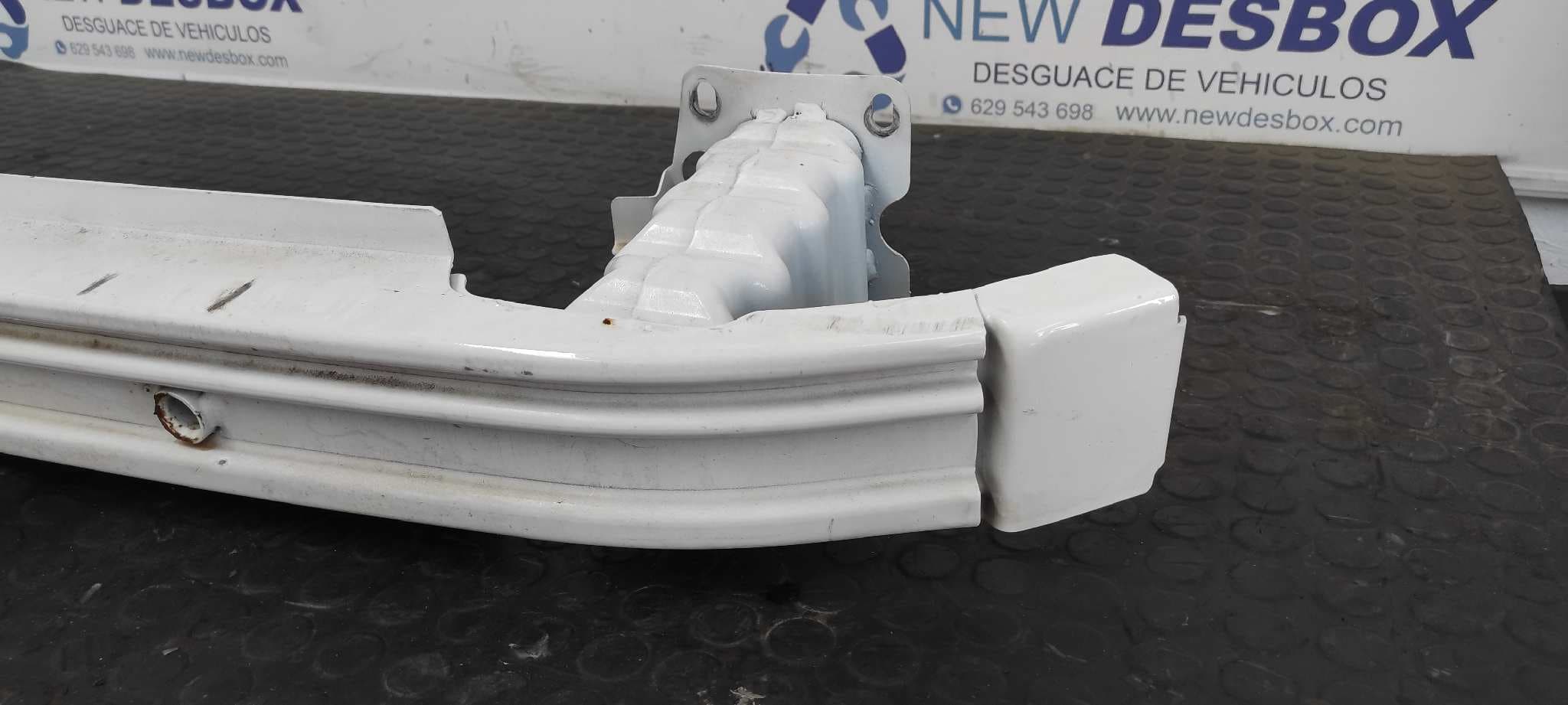 Recambio de REFUERZO PARAGOLPES DELANTERO para CITROEN C8 2.2 HDi 16V PREMIER II 4HWDW12TED4 referencia OEM IAM    - BLANCO 7