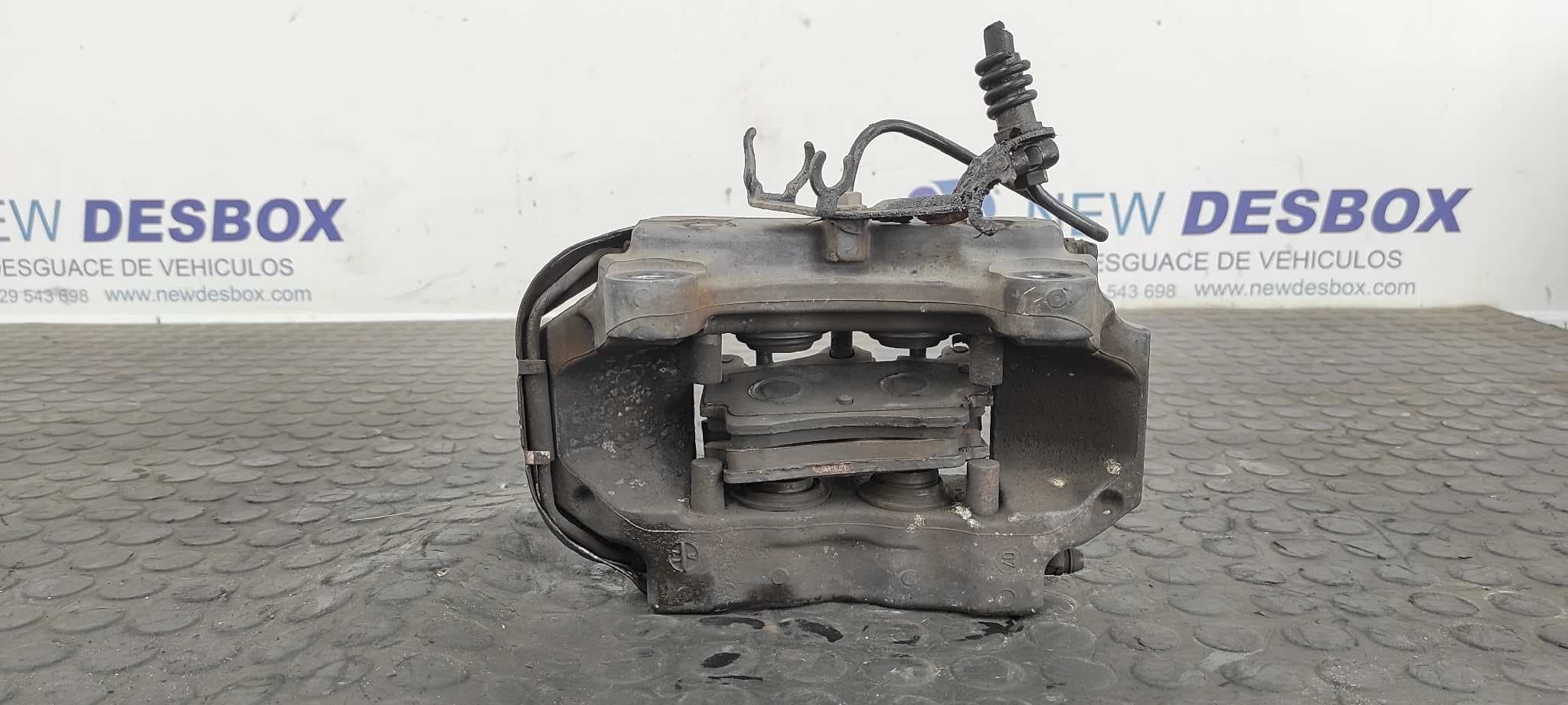 Recambio de PINZA DE FRENO TRASERA DERECHA para AUDI Q7 (4L) BUG  referencia OEM IAM 207673043 3
