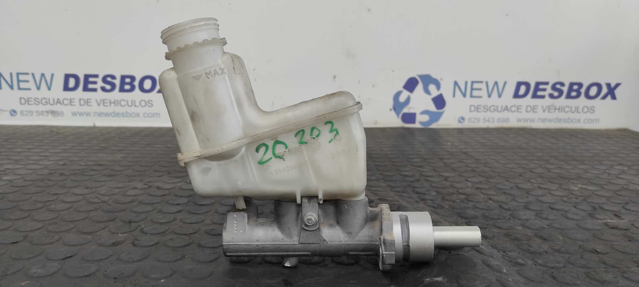 Recambio de BOMBA FRENO para FIAT BRAVO (198) 1.9 8V JTD CAT 192A8000 referencia OEM IAM 0204224658   - GRIS 4
