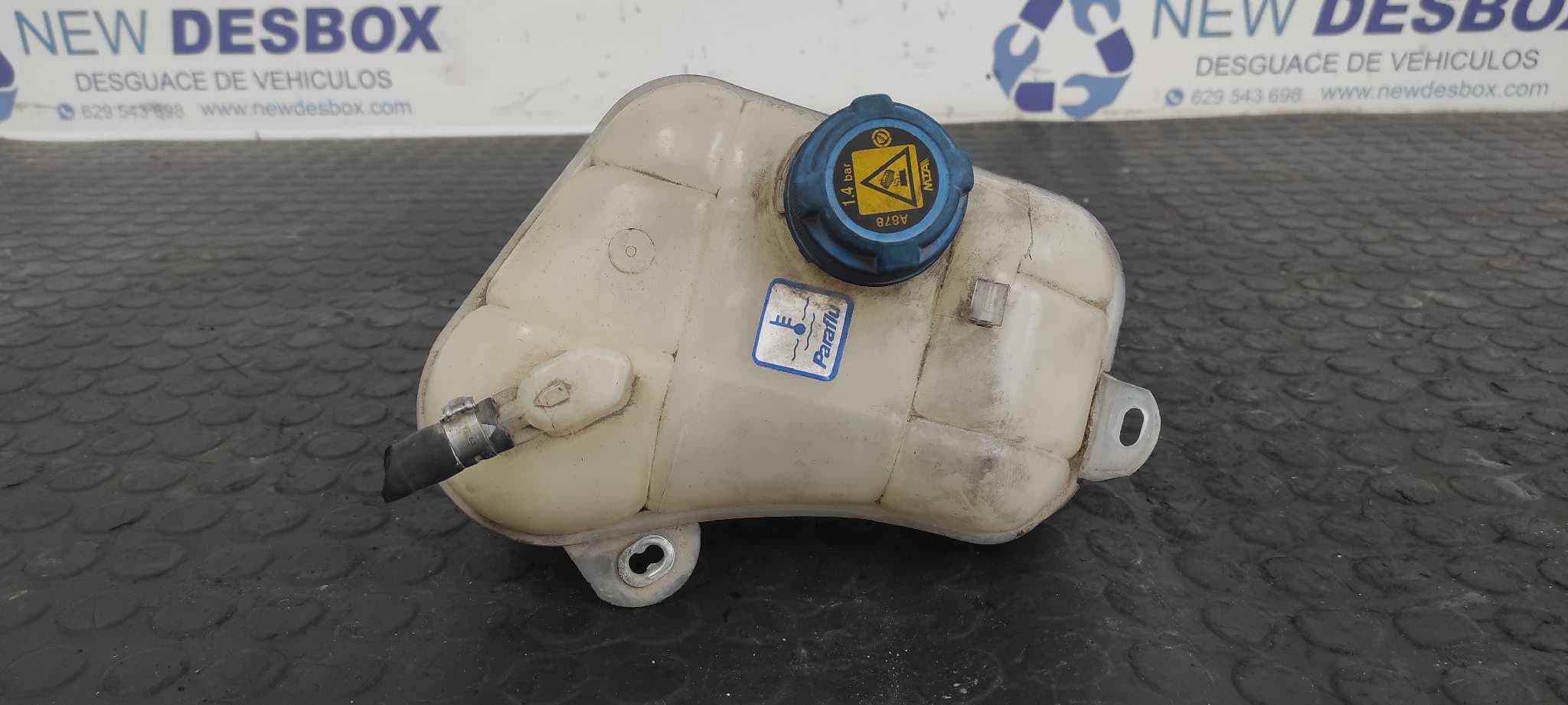 Recambio de DEPOSITO EXPANSION para FIAT BRAVO (198) 1.9 8V JTD CAT 192A8000 referencia OEM IAM 51799558   - GRIS 6