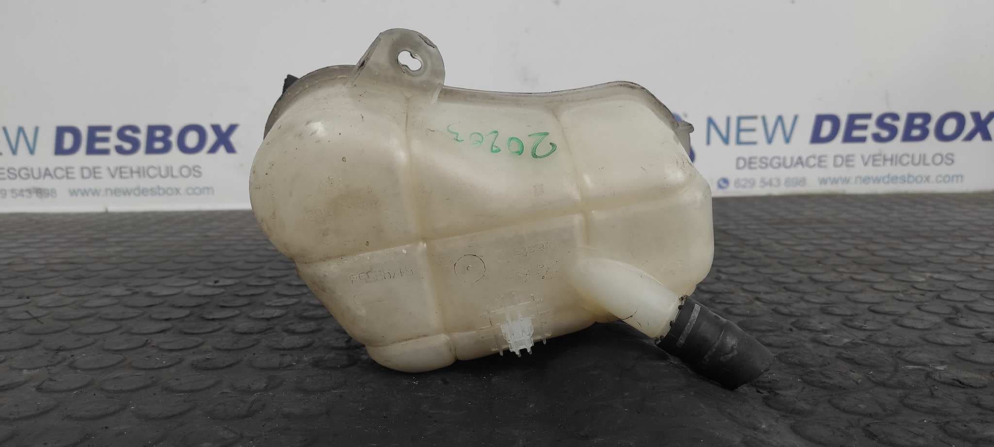 Recambio de DEPOSITO EXPANSION para FIAT BRAVO (198) 1.9 8V JTD CAT 192A8000 referencia OEM IAM 51799558   - GRIS 5