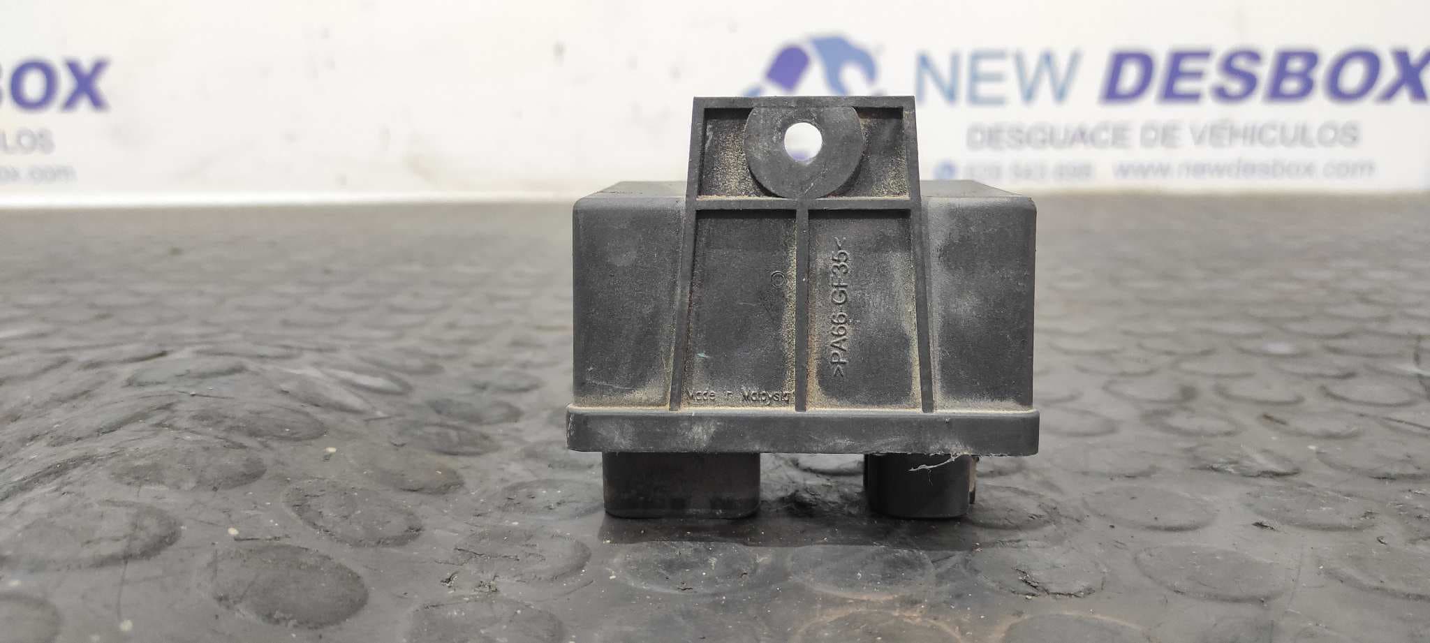 Recambio de CAJA PRECALENTAMIENTO para FIAT BRAVO (198) 1.6 16V Multijet Easy (77kW) 198A3000 referencia OEM IAM 55203394   - ROJO 4