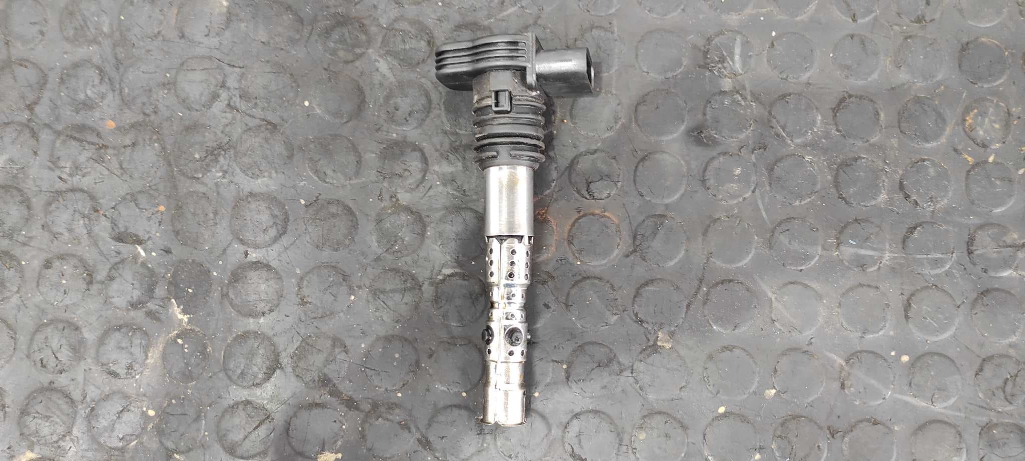 Recambio de BOBINA ENCENDIDO para SEAT CORDOBA BERLINA (6K2) Cupra AYP referencia OEM IAM 06B905115R   - AMARILLO