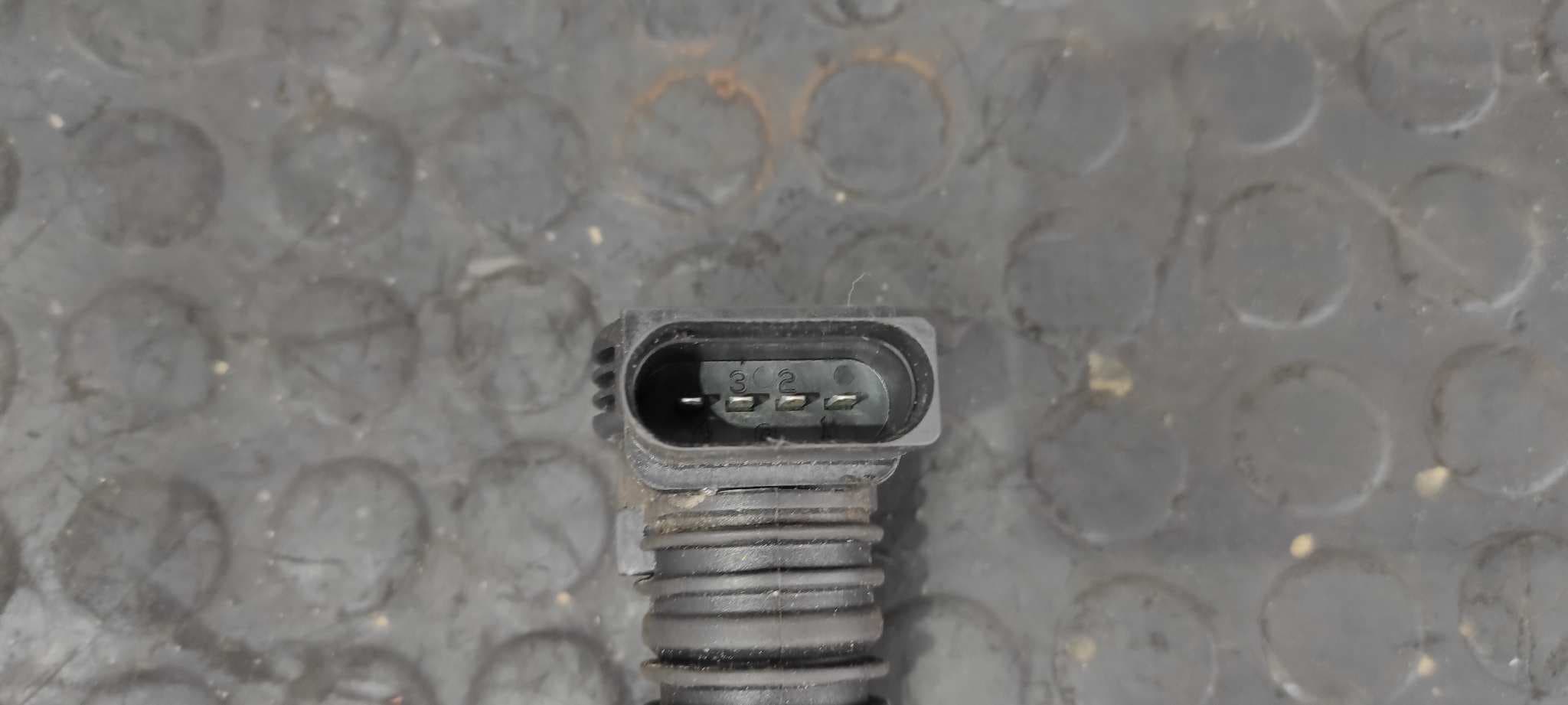 Recambio de BOBINA ENCENDIDO para SEAT CORDOBA BERLINA (6K2) Cupra AYP referencia OEM IAM 06B905115R   - AMARILLO 4