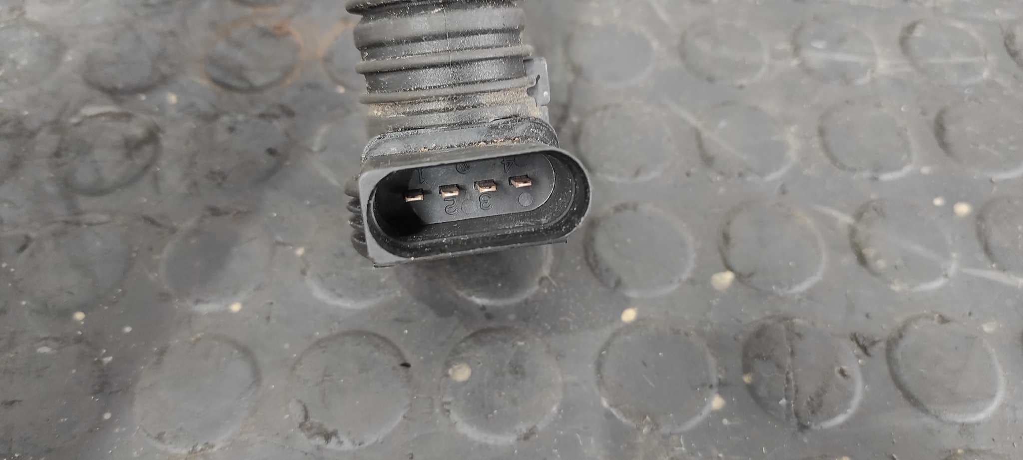 Recambio de BOBINA ENCENDIDO para SEAT CORDOBA BERLINA (6K2) Cupra AYP referencia OEM IAM 06B905115R   - AMARILLO 3