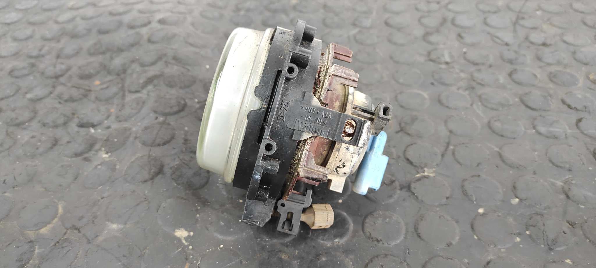 Recambio de FARO ANTINIEBLA IZQUIERDO para CITROEN XSARA PICASSO 2.0 HDi SX RHY referencia OEM IAM 9638225680   - AZUL 2