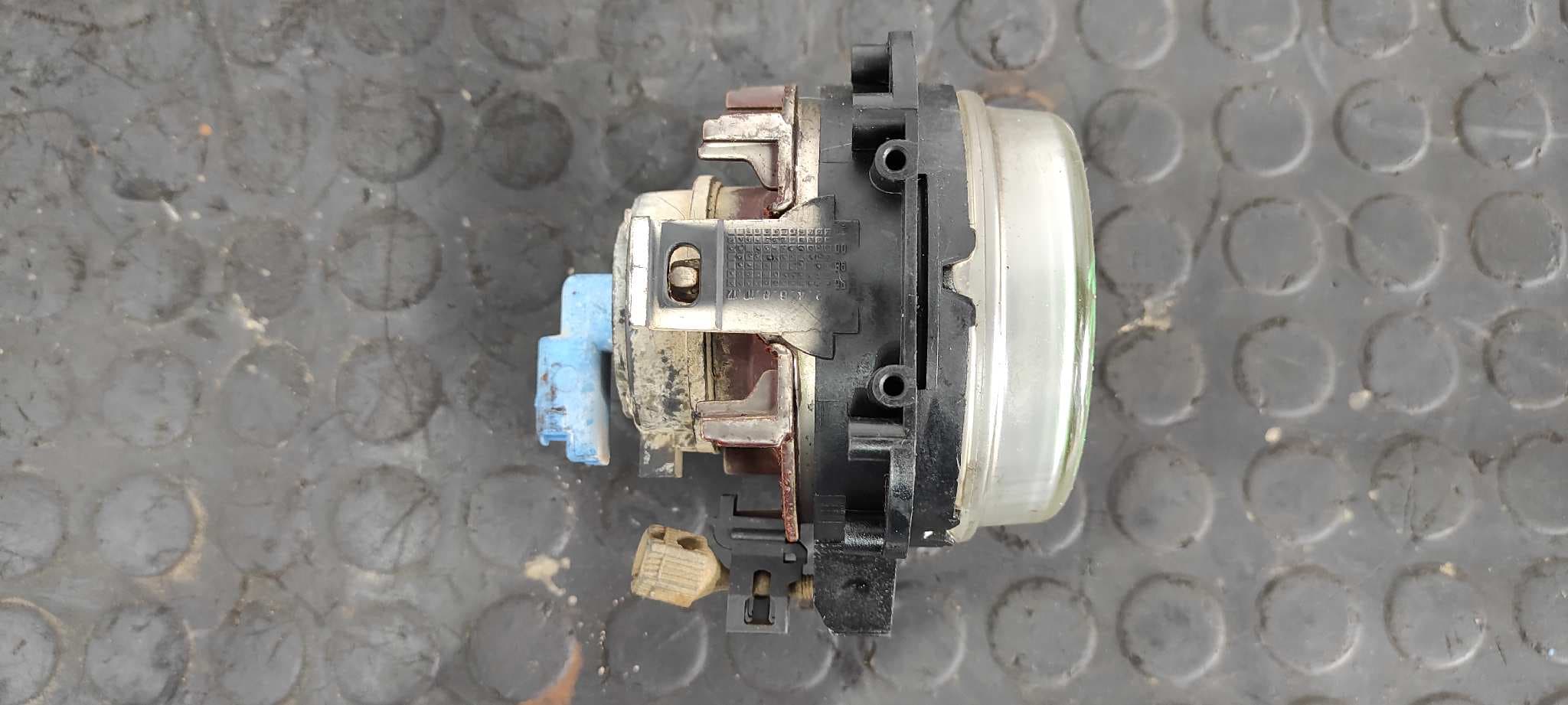 Recambio de FARO ANTINIEBLA IZQUIERDO para CITROEN XSARA PICASSO 2.0 HDi SX RHY referencia OEM IAM 9638225680   - AZUL 5