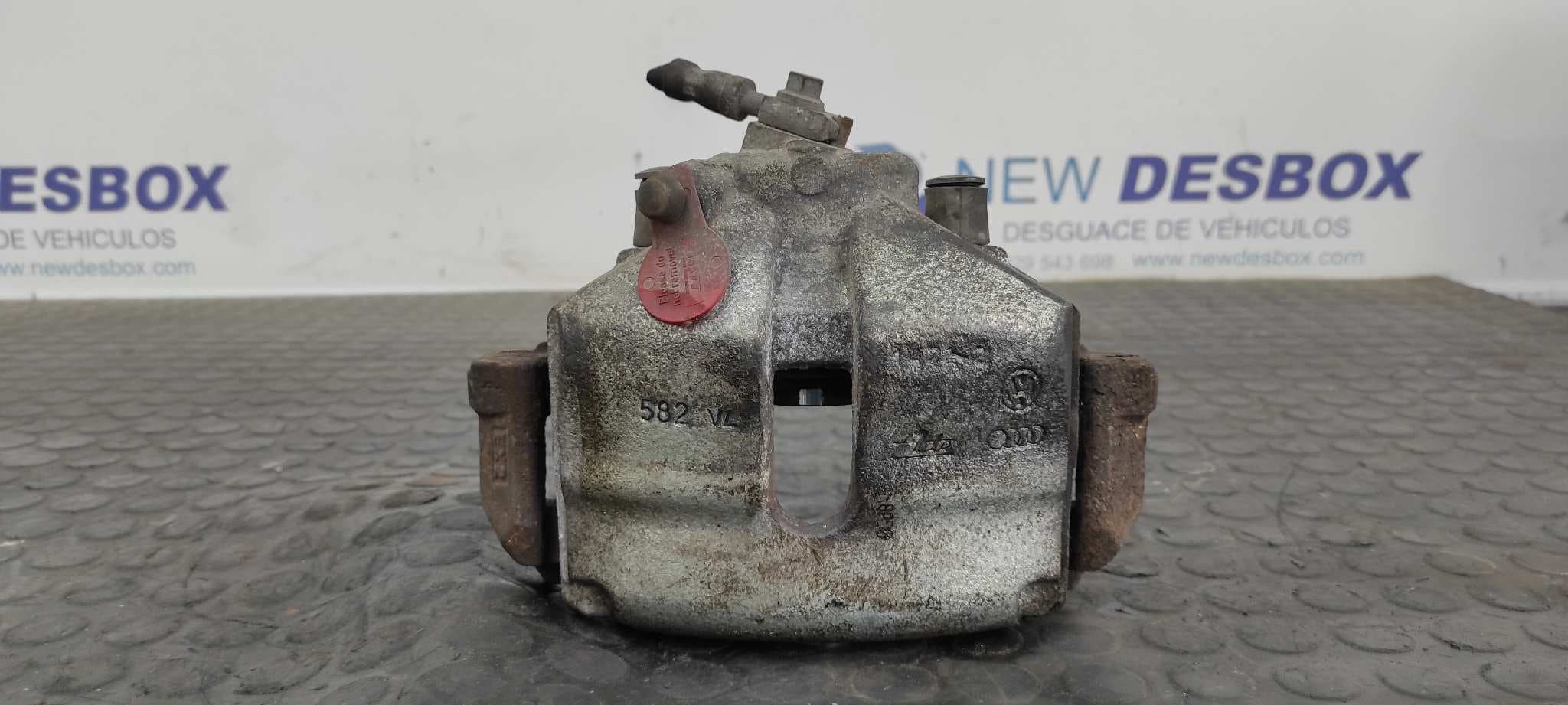 Recambio de PINZA DE FRENO DELANTERA DERECHA para VOLKSWAGEN TOURAN (1T1) Trendline BKC referencia OEM IAM 582VL   - AZUL