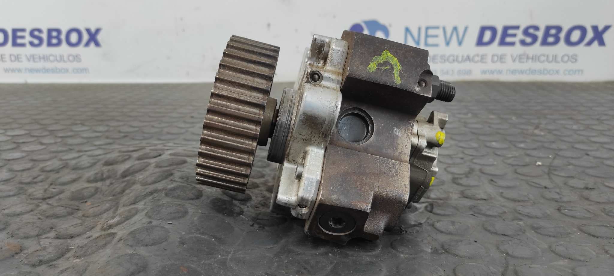 Recambio de BOMBA INYECCION para RENAULT LAGUNA II (BG0) F9Q670 referencia OEM IAM 8200108225 4