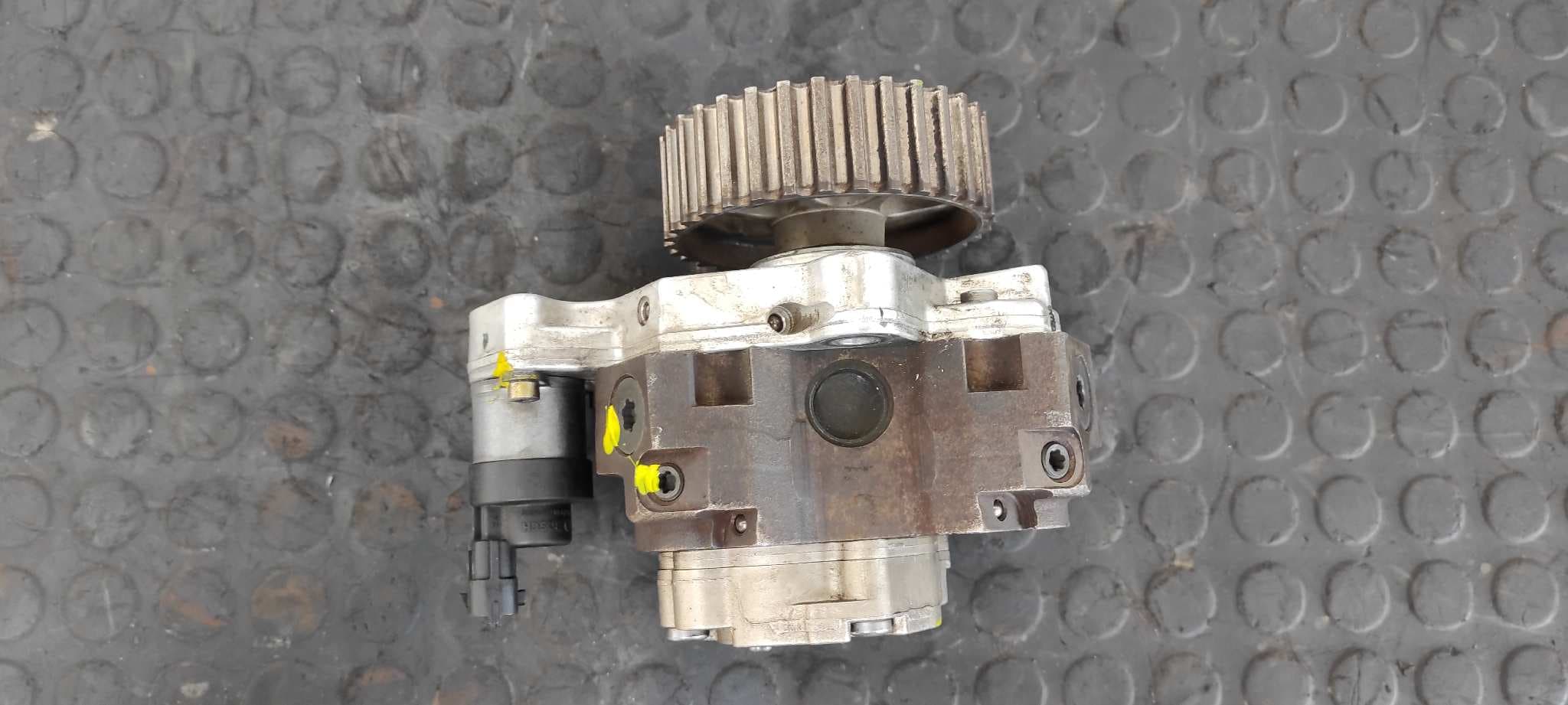 Recambio de BOMBA INYECCION para RENAULT LAGUNA II (BG0) F9Q670 referencia OEM IAM 8200108225 6