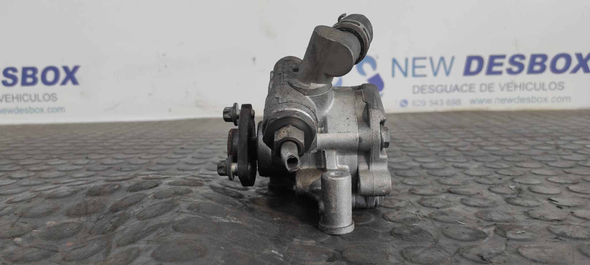 Recambio de BOMBA DIRECCION para MERCEDES-BENZ CLASE CLC (CL203) CLC 220 CDI (LA) (203.708) OM646963 referencia OEM IAM A0044661301   - NEGRO 6