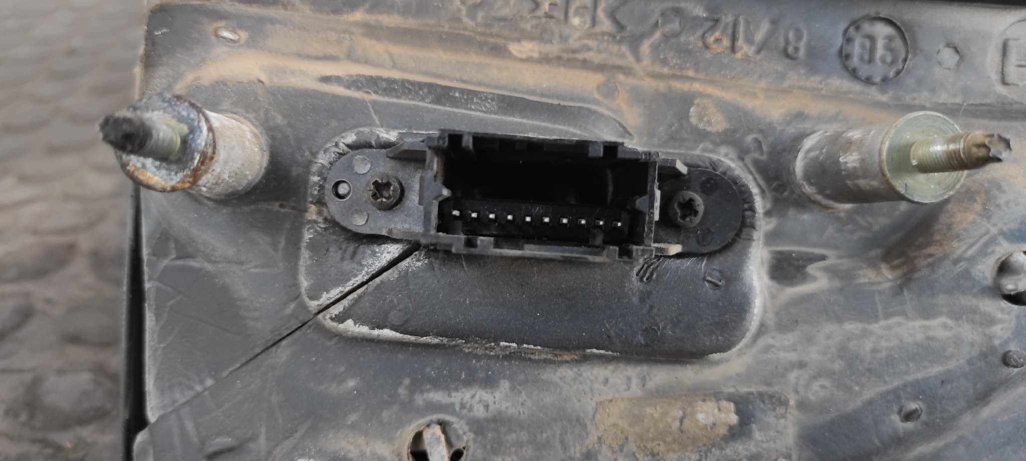 Recambio de RETROVISOR IZQUIERDO para RENAULT MEGANE I SCENIC (JA0) 1.9 D Kaleido F9Q730 referencia OEM IAM 010461   - AZUL 4