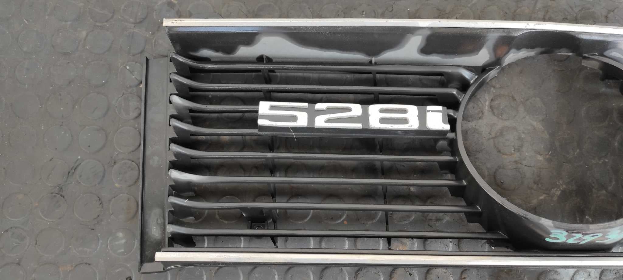 Recambio de REJILLA DELANTERA para BMW SERIE 5 (E12) 2.8 M30B28 referencia OEM IAM    - NARANJA 9
