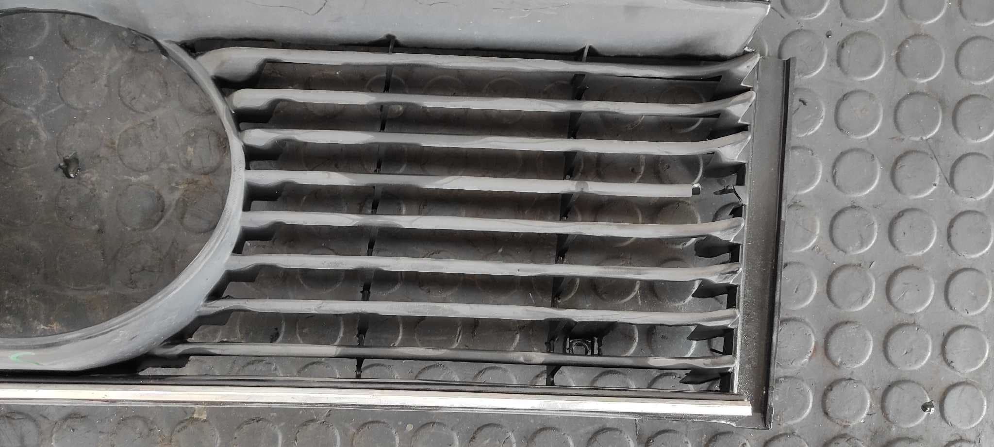 Recambio de REJILLA DELANTERA para BMW SERIE 5 (E12) 2.8 M30B28 referencia OEM IAM    - NARANJA 11