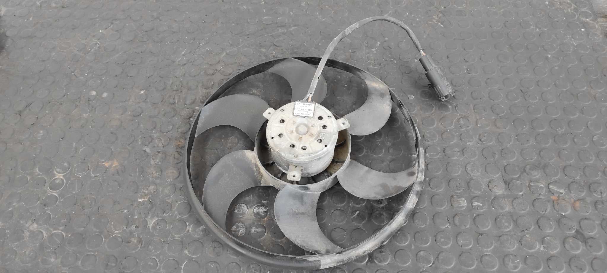 Recambio de ELECTROVENTILADOR para MERCEDES-BENZ CLASE SLK (W170) ROADSTER 230 Compressor (170.447) M111973 referencia OEM IAM A0005401588   - AZUL 2