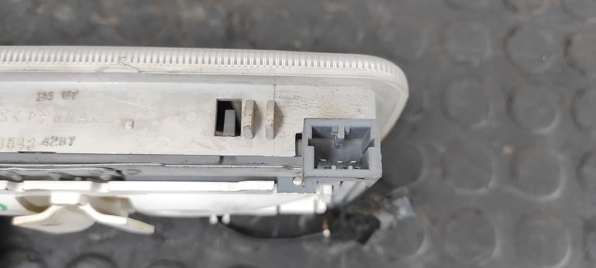 Recambio de LUZ INTERIOR para FIAT BRAVO (198) 1.9 8V JTD CAT 192A8000 referencia OEM IAM 735244963   - GRIS 3