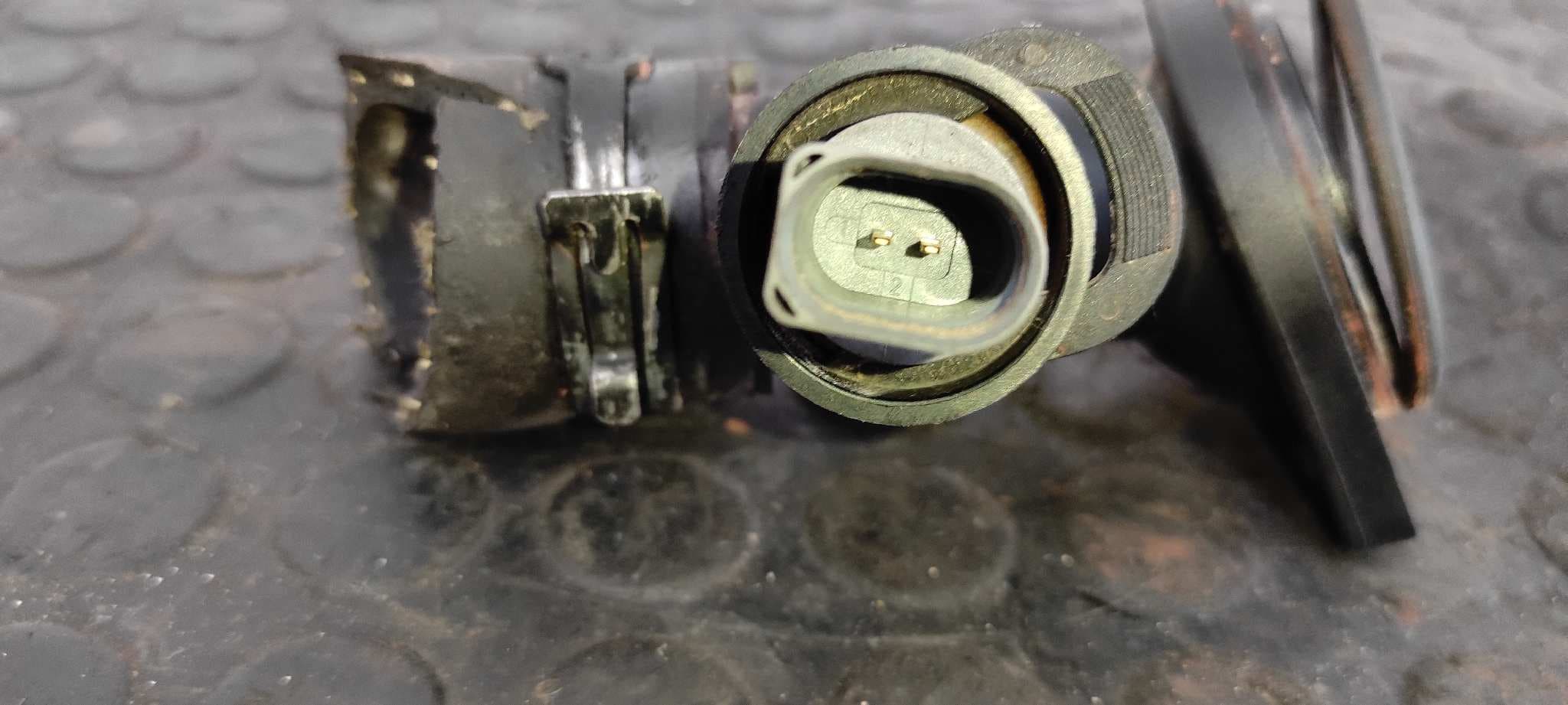 Recambio de TERMOSTATO para AUDI A3 (8P) 2.0 TDI Ambiente BKD referencia OEM IAM 03G121121B   - NEGRO 2