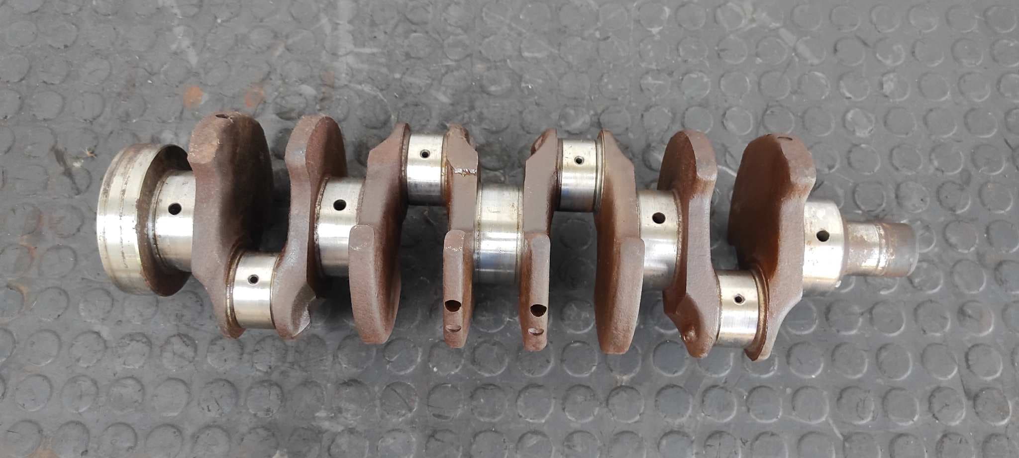 Recambio de CIGUEÑAL para PORSCHE 924 2.0 M3101 referencia OEM IAM 046 1450N3 GER10