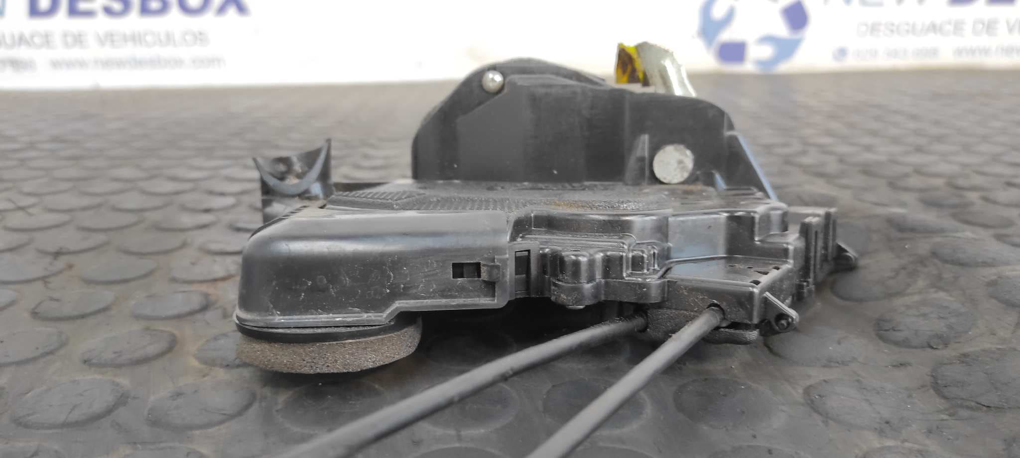 Recambio de CERRADURA PUERTA DELANTERA IZQUIERDA para TOYOTA YARIS (KSP9/SCP9/NLP9) Básico 1KRFE referencia OEM IAM MD4   - ROJO 5
