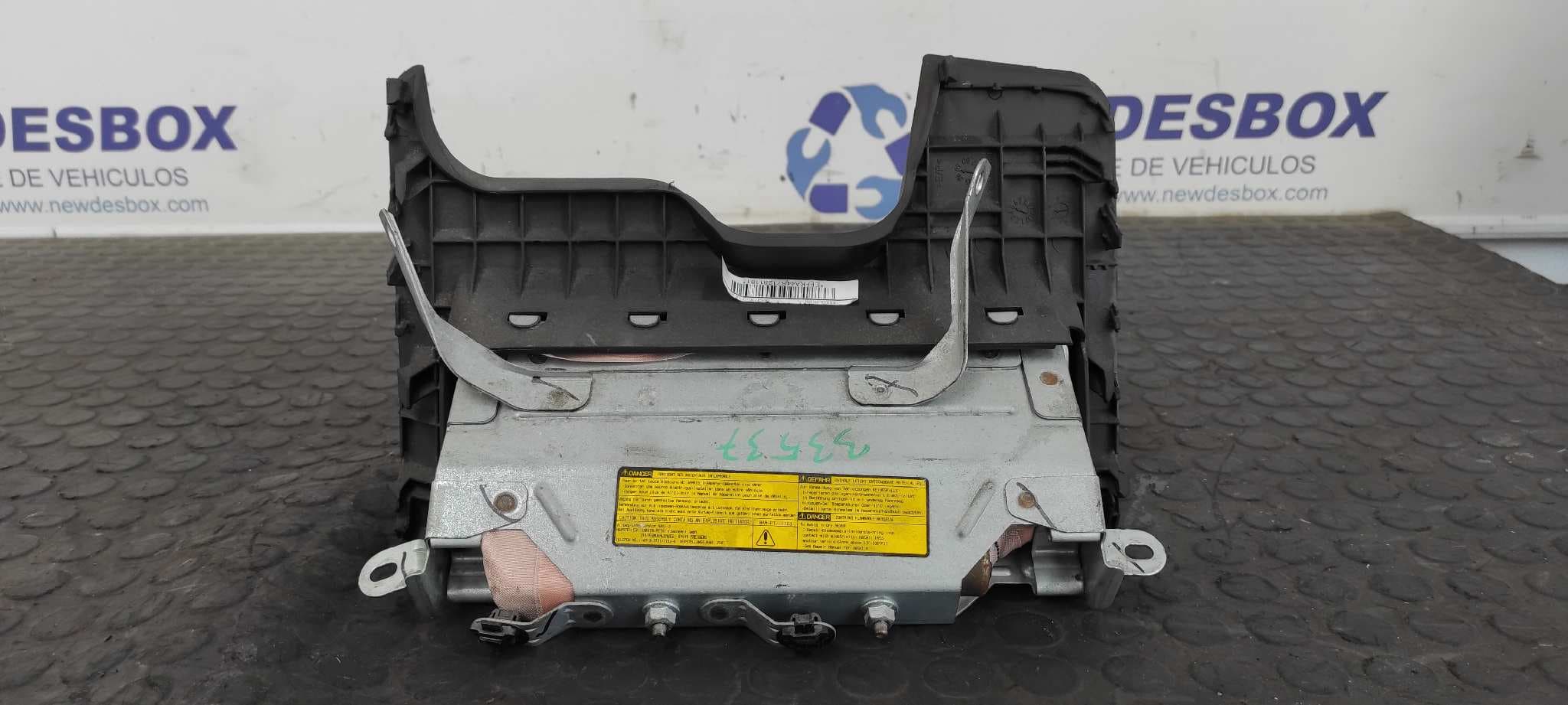 Recambio de AIRBAG DELANTERO IZQUIERDO para TOYOTA YARIS (KSP9/SCP9/NLP9) Básico 1KRFE referencia OEM IAM 305477010FKAAE   - ROJO 5