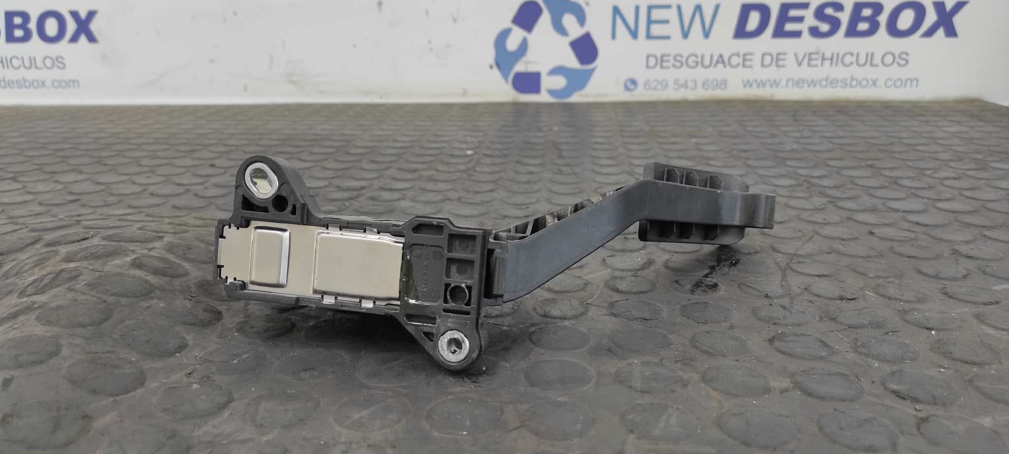 Recambio de POTENCIOMETRO PEDAL para TOYOTA YARIS (KSP9/SCP9/NLP9) Básico 1KRFE referencia OEM IAM 781100D010   - ROJO 3