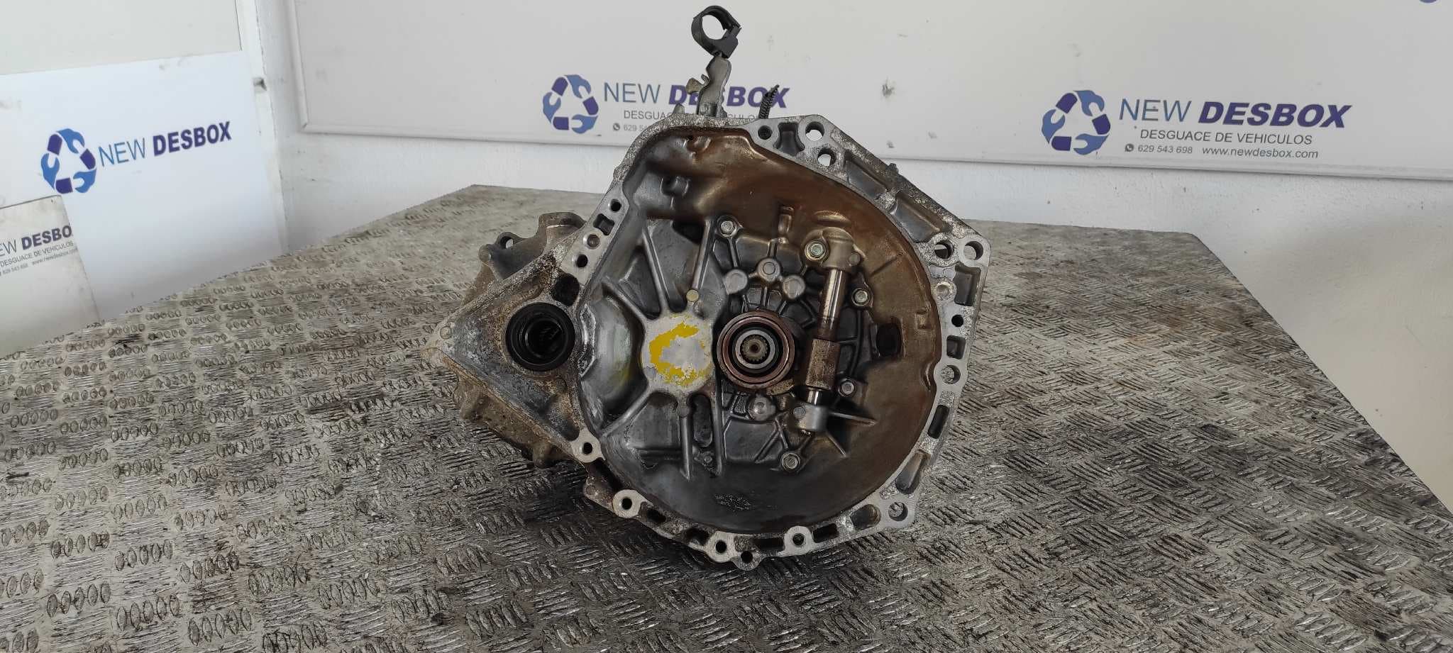 Recambio de CAJA CAMBIOS para TOYOTA YARIS (KSP9/SCP9/NLP9) Básico 1KRFE referencia OEM IAM 20TT   - ROJO