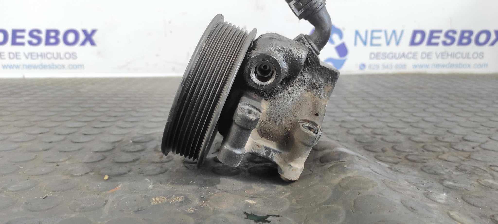 Recambio de BOMBA DIRECCION para FORD TRANSIT CAJA ABIERTA '06 FT 330 K   Cabina simple, corta H9FB referencia OEM IAM YC1E3A733AC   - BLANCO 2