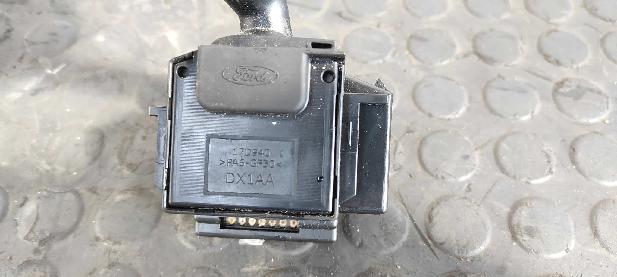Recambio de MANDO LIMPIA para FORD TRANSIT CAJA ABIERTA '06 FT 330 K   Cabina simple, corta H9FB referencia OEM IAM 17D940   - BLANCO 6