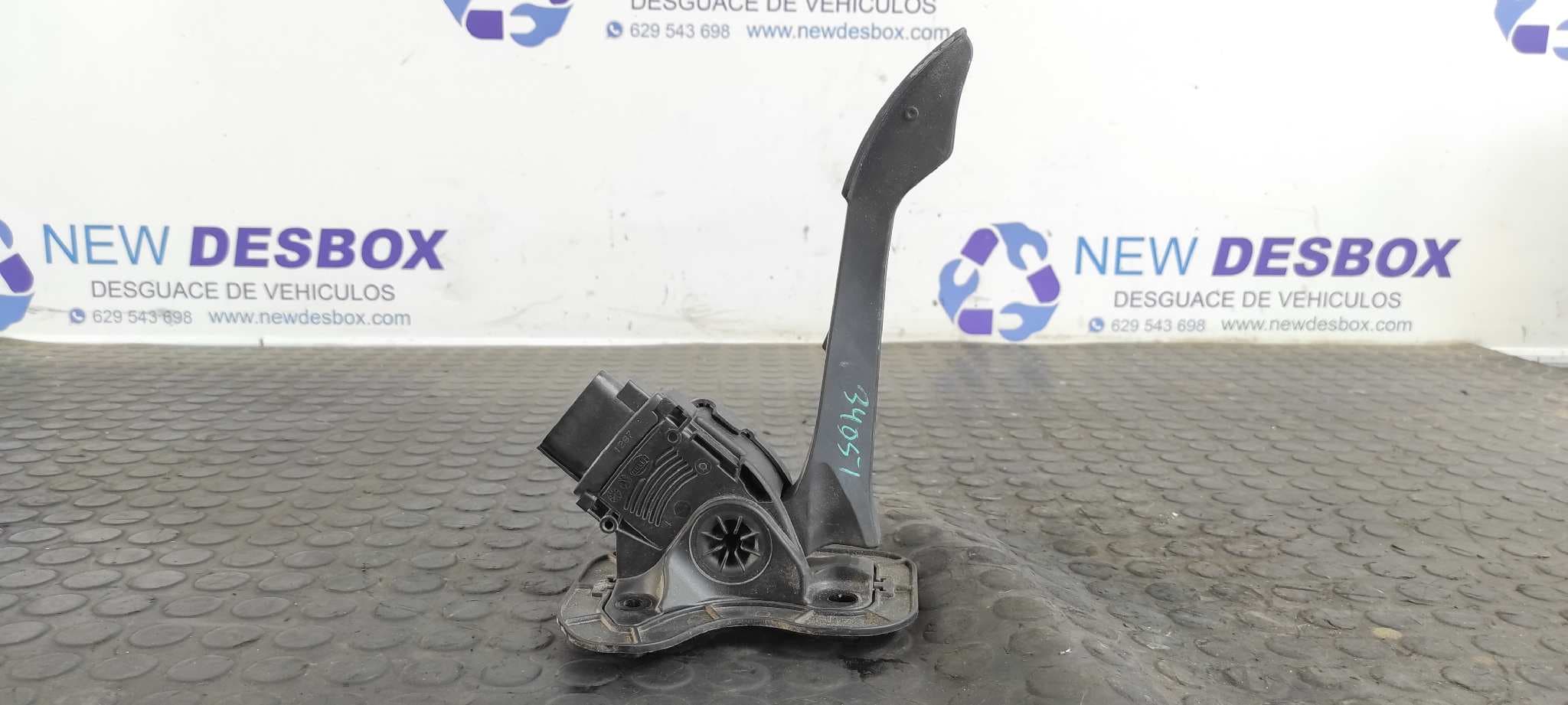 Recambio de POTENCIOMETRO PEDAL para FORD TRANSIT CAJA ABIERTA '06 FT 330 K   Cabina simple, corta H9FB referencia OEM IAM 6C119F836CB   - BLANCO 8