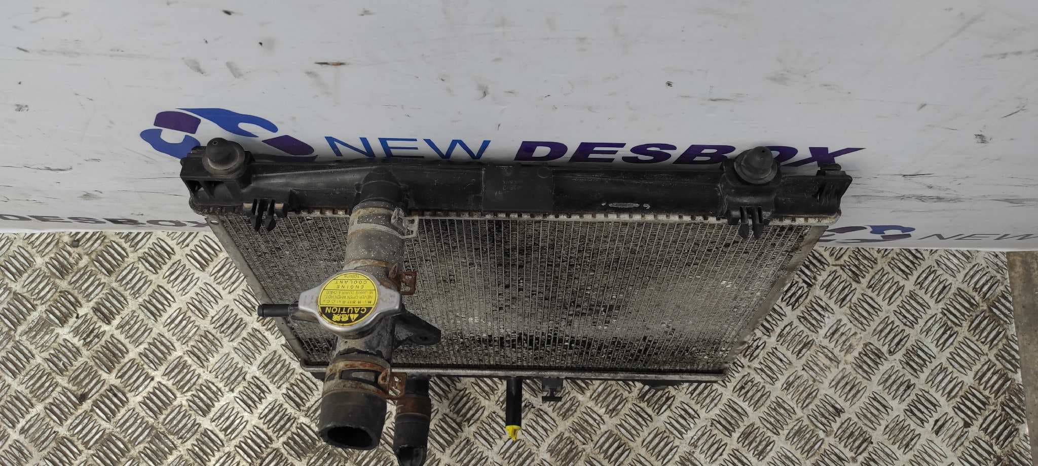 Recambio de RADIADOR AGUA para TOYOTA YARIS (KSP9/SCP9/NLP9) Básico 1KRFE referencia OEM IAM 164000Q040   - ROJO 5