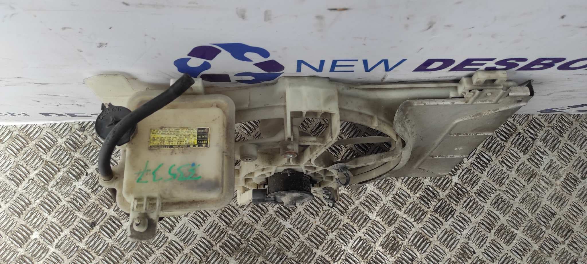 Recambio de ELECTROVENTILADOR para TOYOTA YARIS (KSP9/SCP9/NLP9) Básico 1KRFE referencia OEM IAM 2635005251   - ROJO 3