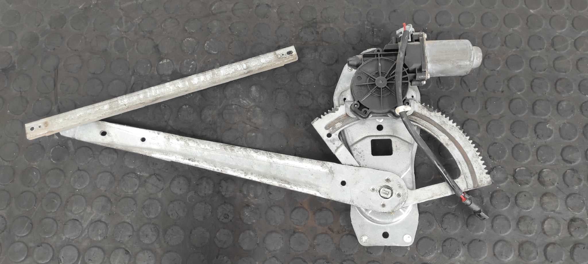 Recambio de ELEVALUNAS DELANTERO DERECHO para FORD TRANSIT CAJA ABIERTA '06 FT 330 K   Cabina simple, corta H9FB referencia OEM IAM 6C11V2320   - BLANCO 4