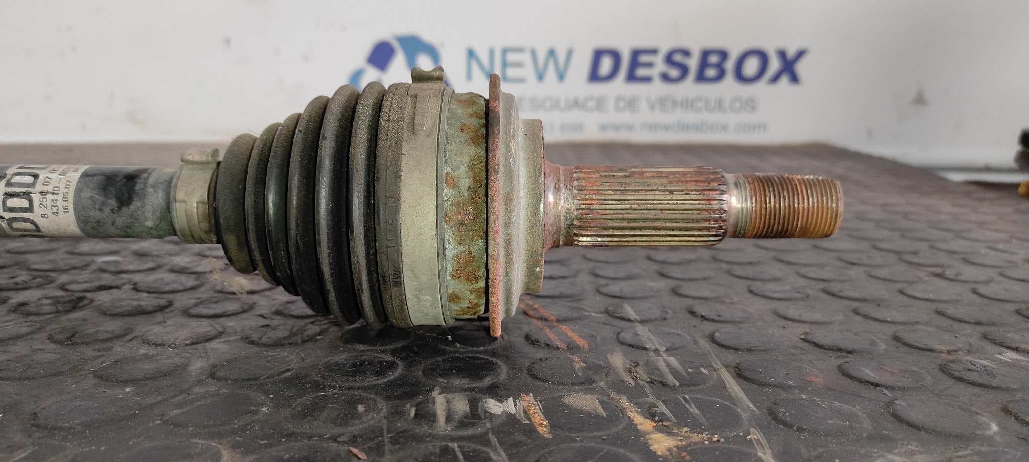 Recambio de TRANSMISION DELANTERA DERECHA para TOYOTA YARIS (KSP9/SCP9/NLP9) Básico 1KRFE referencia OEM IAM 434100D170   - ROJO 3