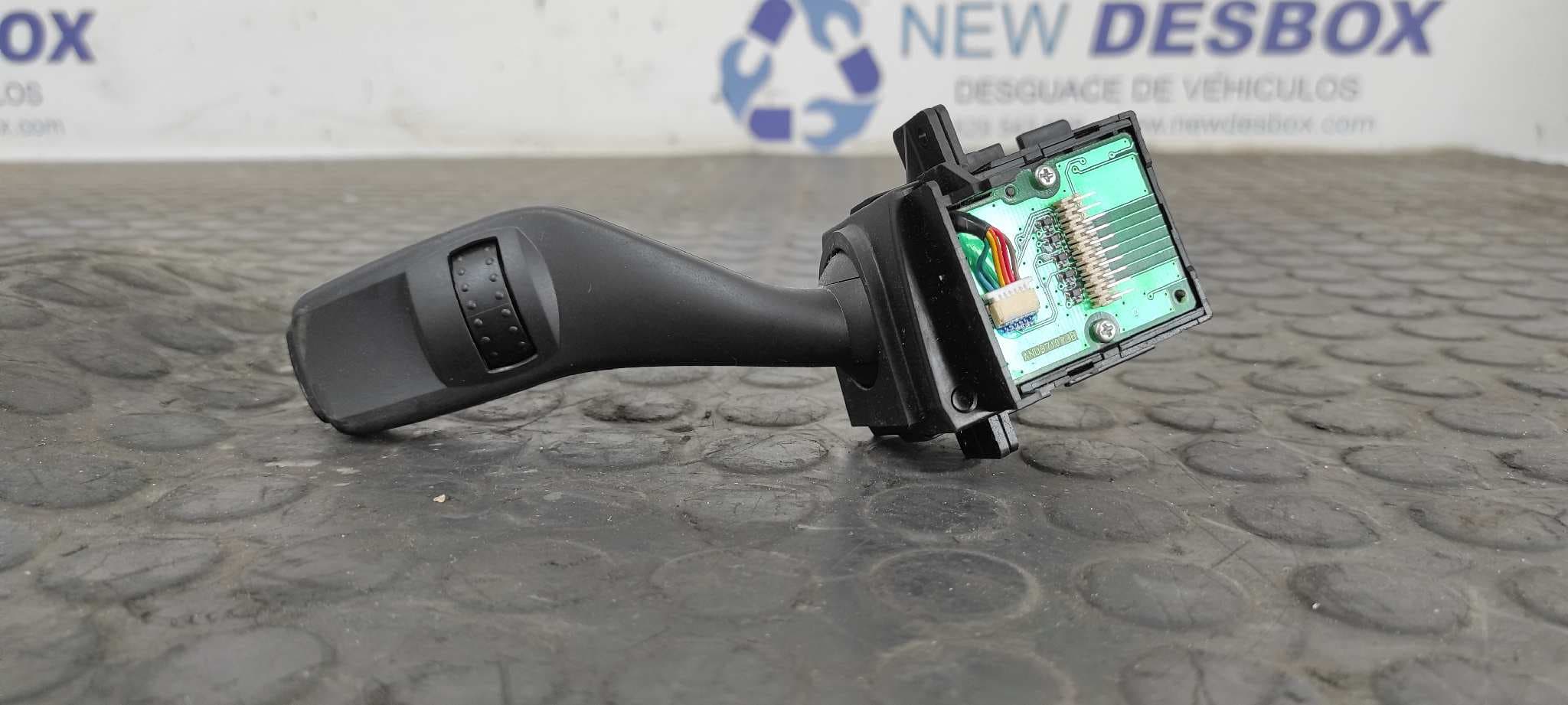 Recambio de MANDO LIMPIA para FORD S-MAX (CA1) Titanium (03.2010->) QXWB referencia OEM IAM 6G9T17A553AC   - GRANATE 3