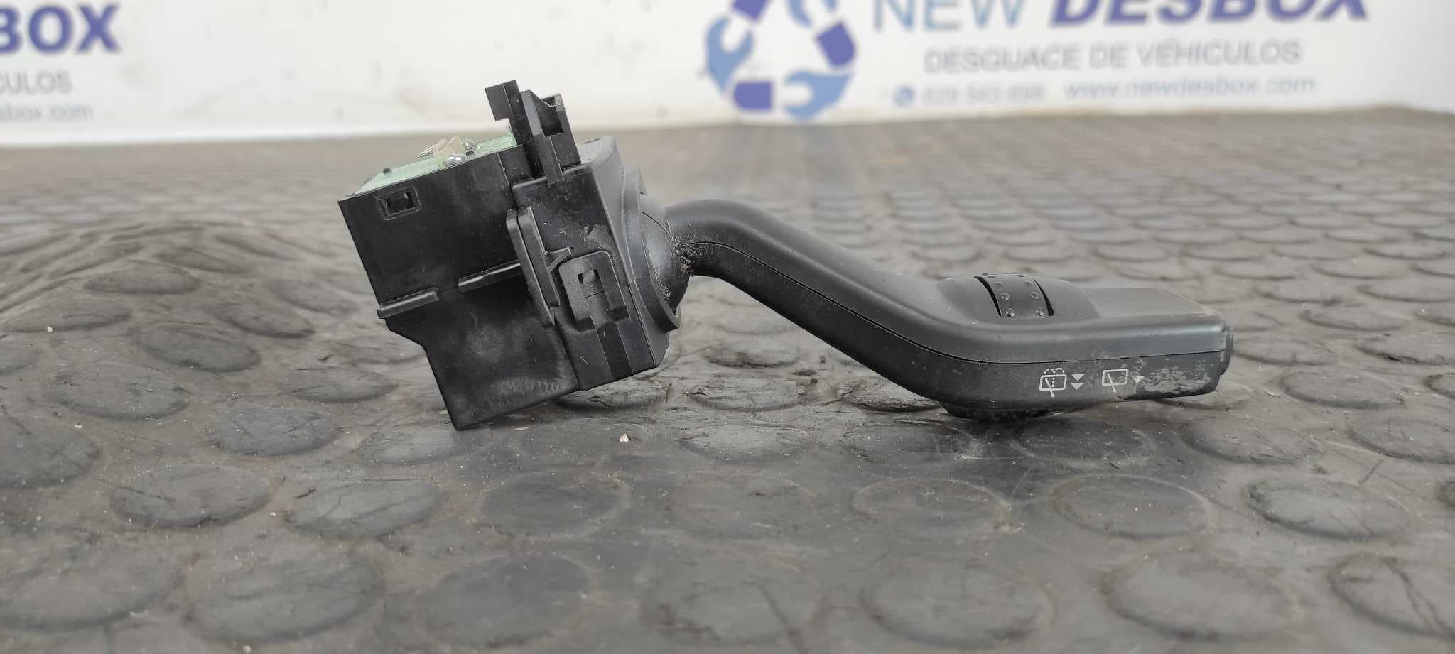 Recambio de MANDO LIMPIA para FORD S-MAX (CA1) Titanium (03.2010->) QXWB referencia OEM IAM 6G9T17A553AC   - GRANATE 5