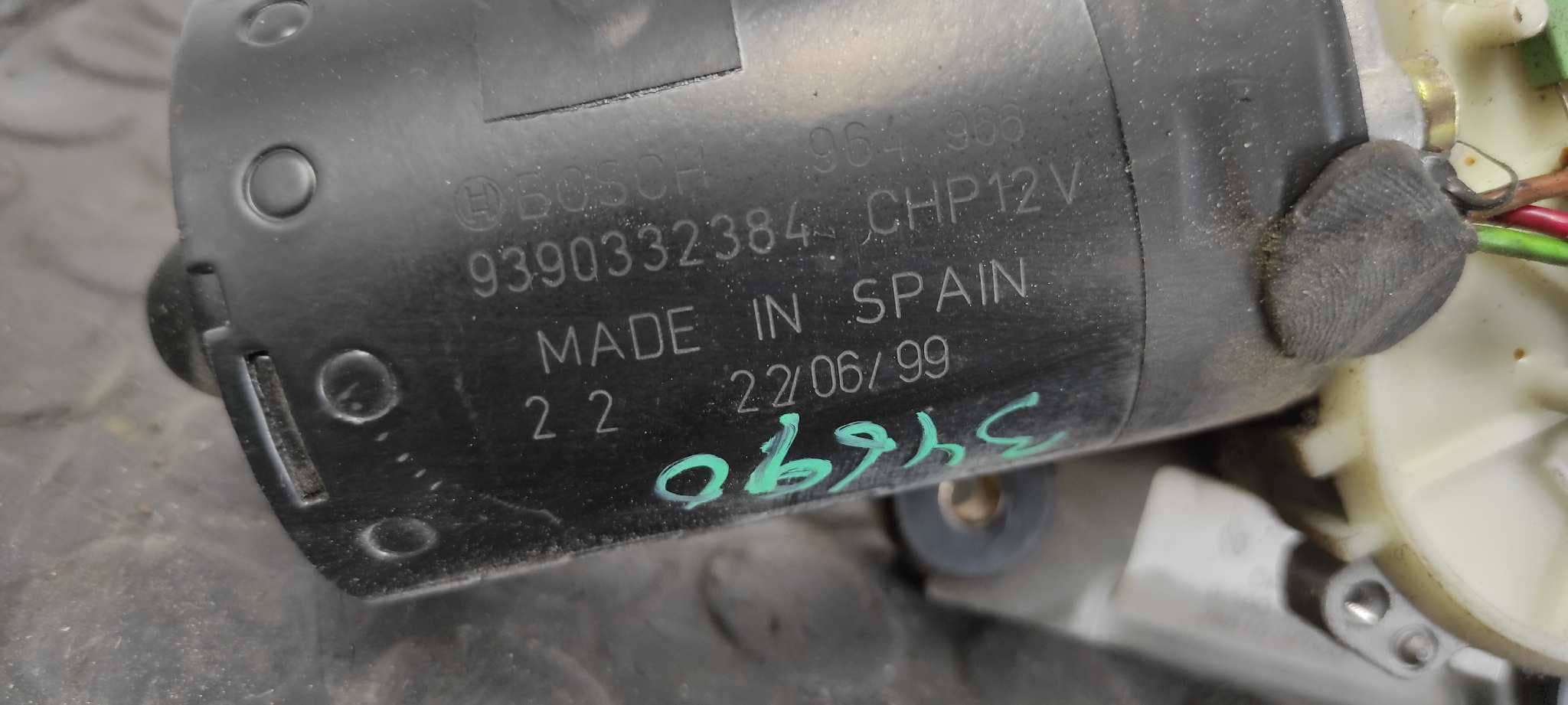 Recambio de MOTOR LIMPIA DELANTERO para NISSAN TERRANO/TERRANO.II (R20) TD27 referencia OEM IAM 9390332384   - BLANCO 6