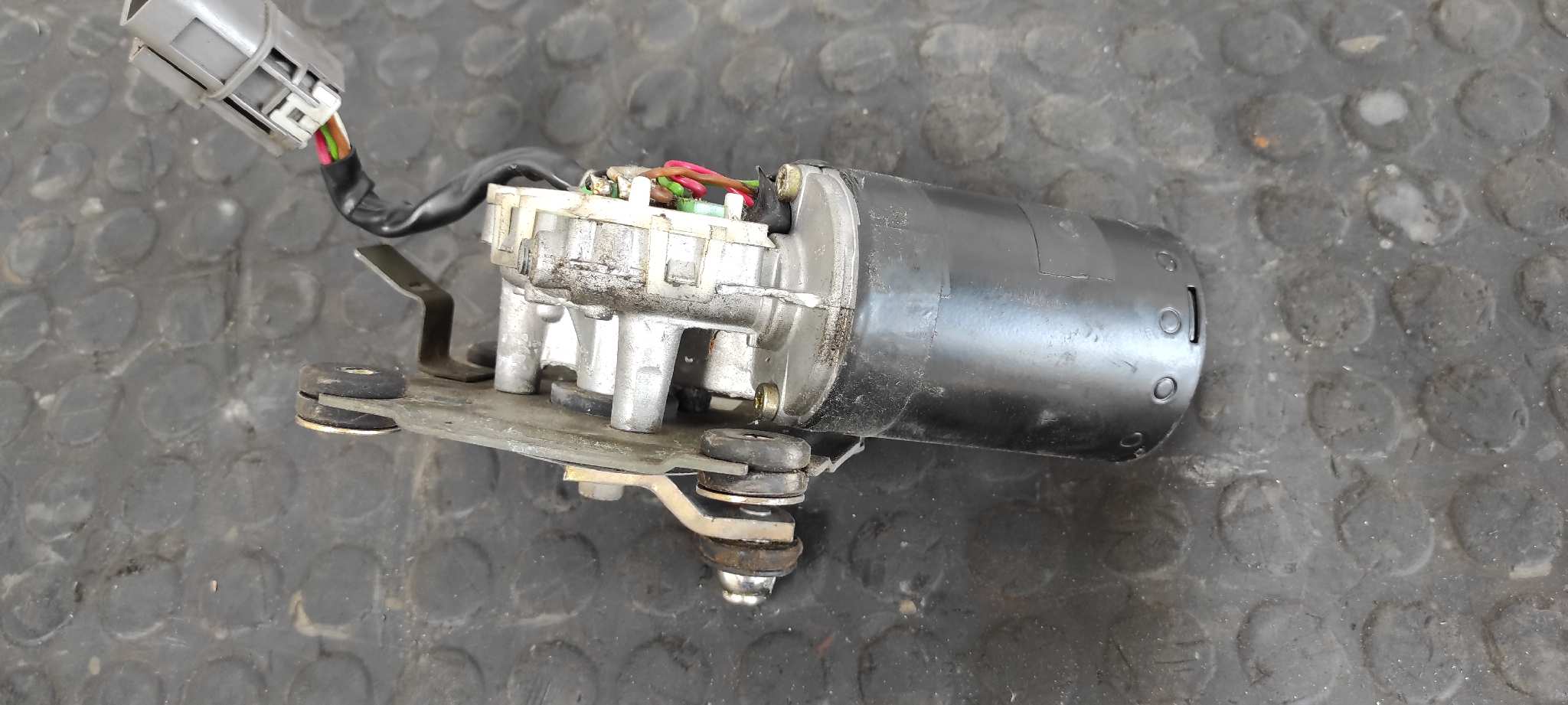 Recambio de MOTOR LIMPIA DELANTERO para NISSAN TERRANO/TERRANO.II (R20) TD27 referencia OEM IAM 9390332384   - BLANCO 3