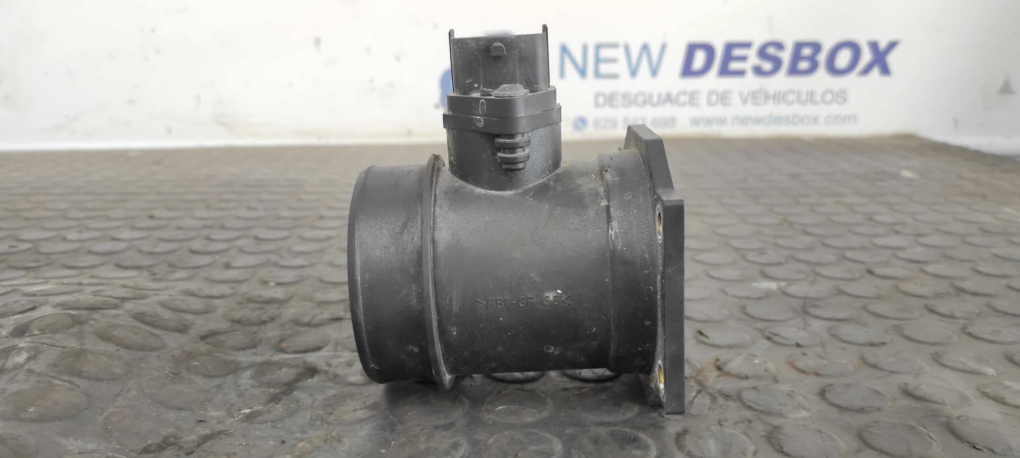 Recambio de CAUDALIMETRO para NISSAN TERRANO/TERRANO.II (R20) TD27 referencia OEM IAM 226807F425   - BLANCO 4