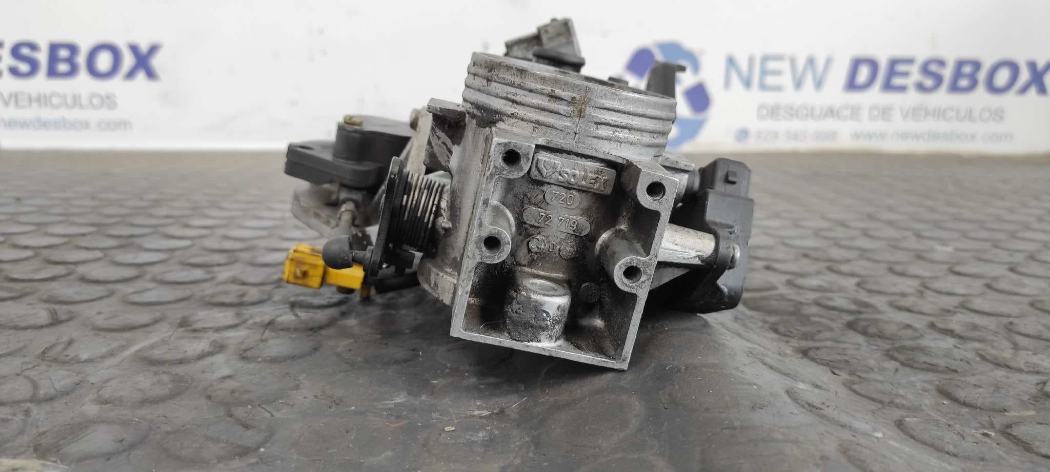 Recambio de CAJA MARIPOSA para CITROEN SAXO RFY referencia OEM IAM SOLEX 720 72719 8