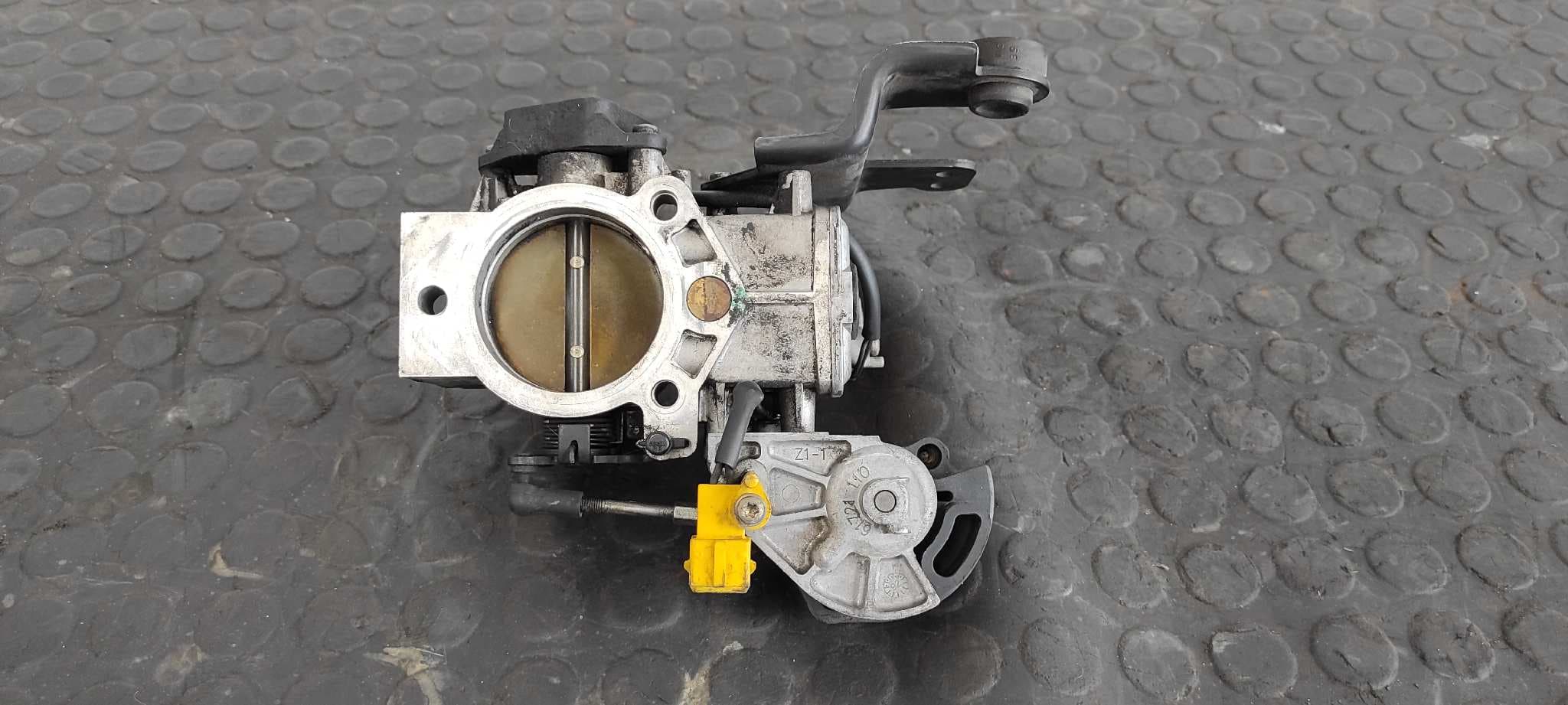 Recambio de CAJA MARIPOSA para CITROEN SAXO RFY referencia OEM IAM SOLEX 720 72719 2