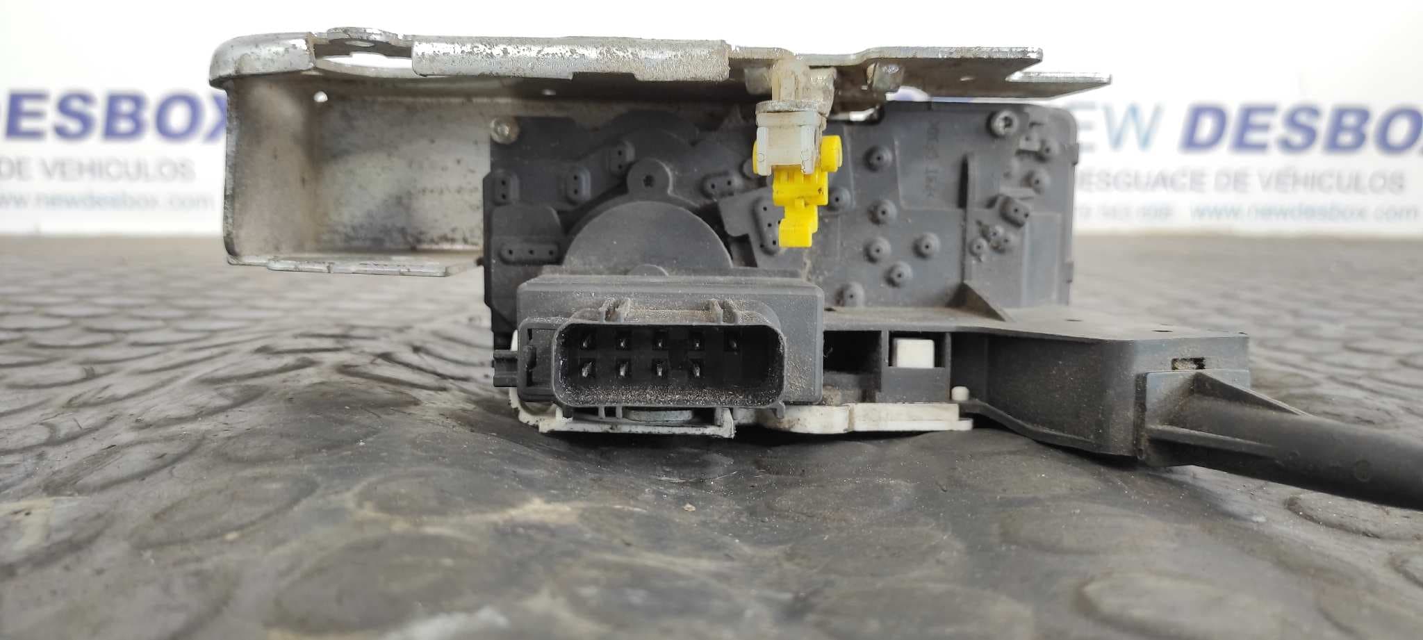 Recambio de CERRADURA PUERTA DELANTERA DERECHA para FORD TRANSIT CAJA ABIERTA '06 FT 330 K   Cabina simple, corta H9FB referencia OEM IAM YC1AV21812CJ   - BLANCO 4