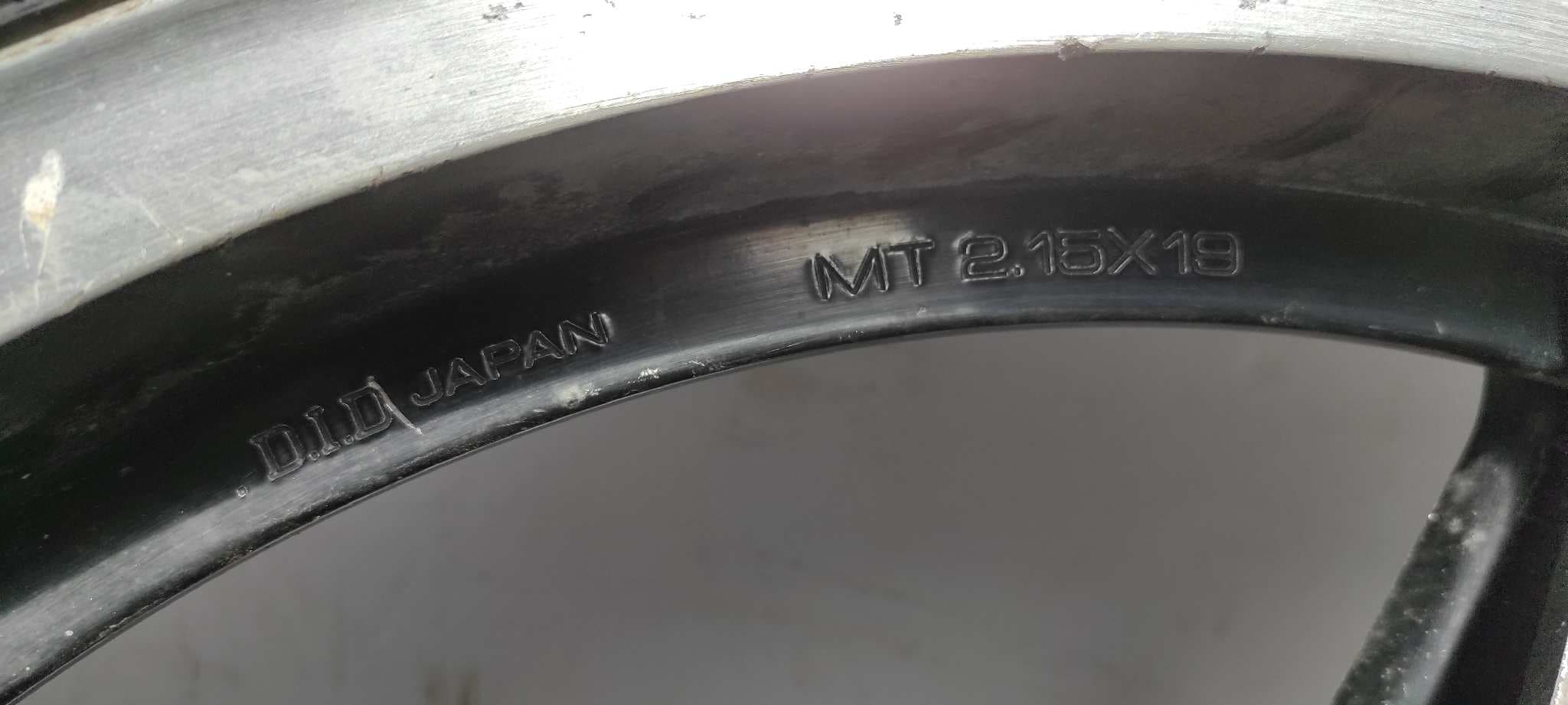 Recambio de LLANTA para HONDA CB 900 referencia OEM IAM 100 90 19 57H 2