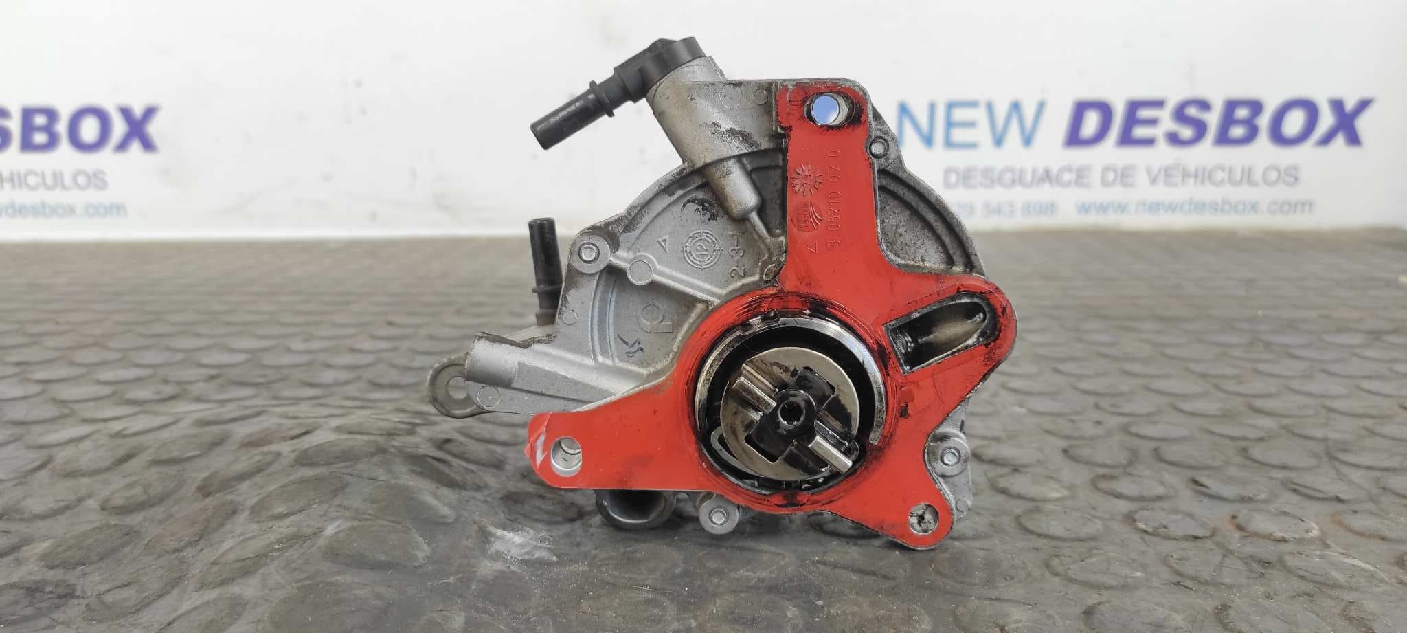 Recambio de DEPRESOR FRENO / BOMBA VACIO para FORD GRAND C-MAX Titanium UFDB referencia OEM IAM 9673836180   - BLANCO 2