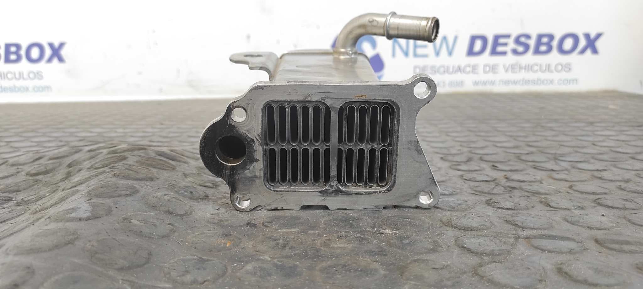 Recambio de ENFRIADOR EGR para FORD GRAND C-MAX Titanium UFDB referencia OEM IAM MM111BL   - BLANCO 2